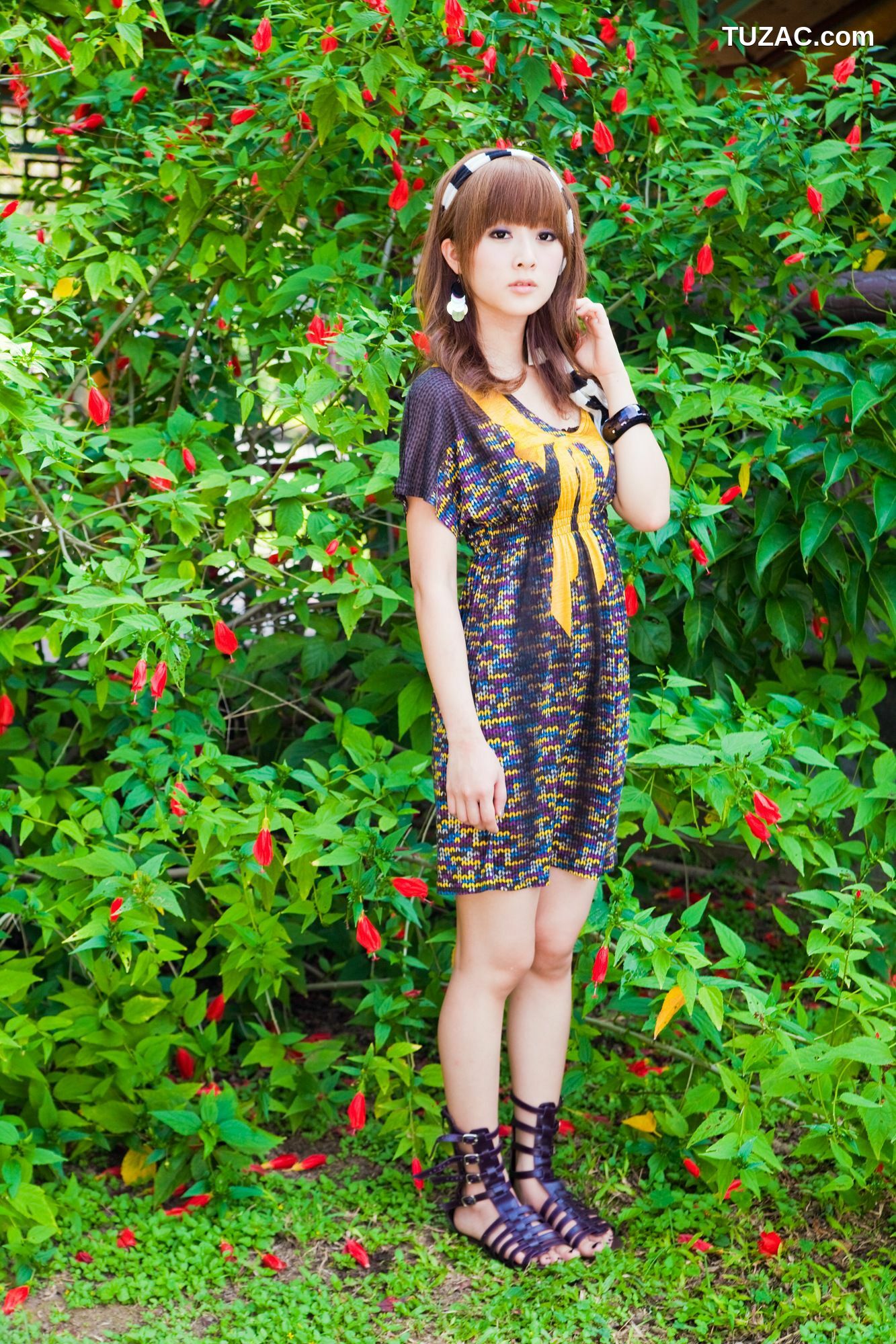 台湾正妹_Mikako/果子MM《雙溪公園+士林官邸外拍》写真集