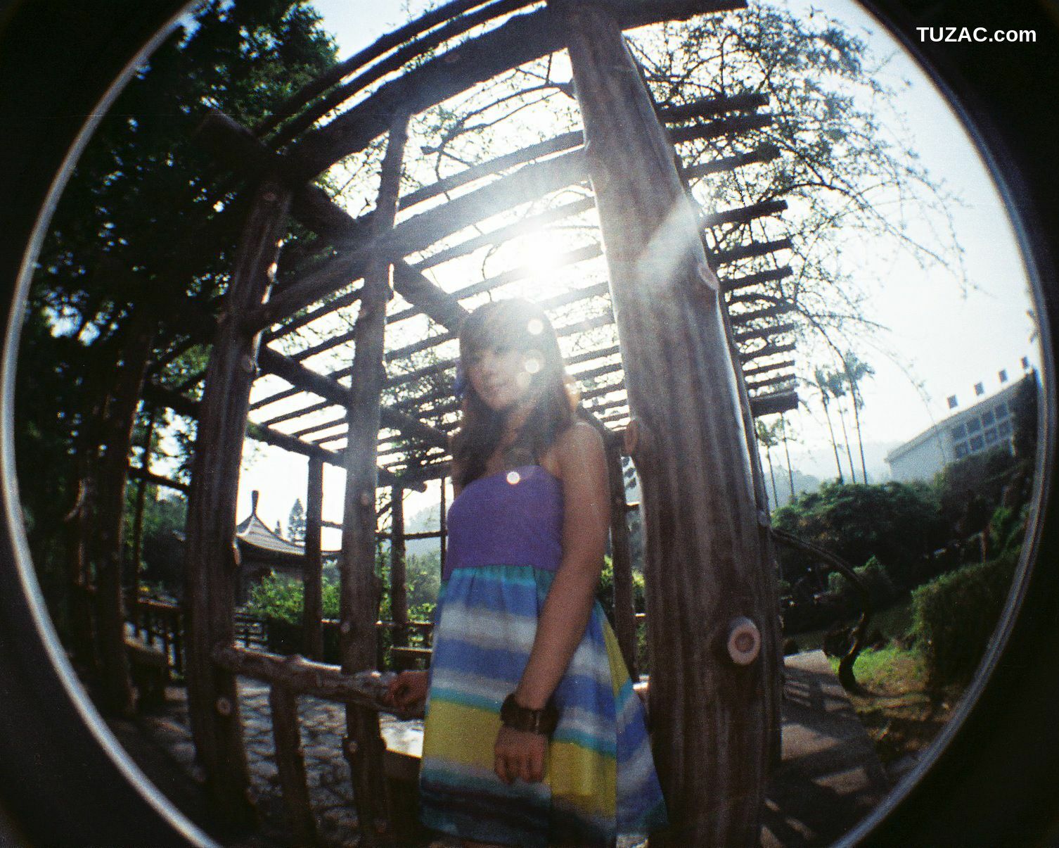 台湾正妹_Mikako/果子MM《雙溪公園+士林官邸外拍》写真集