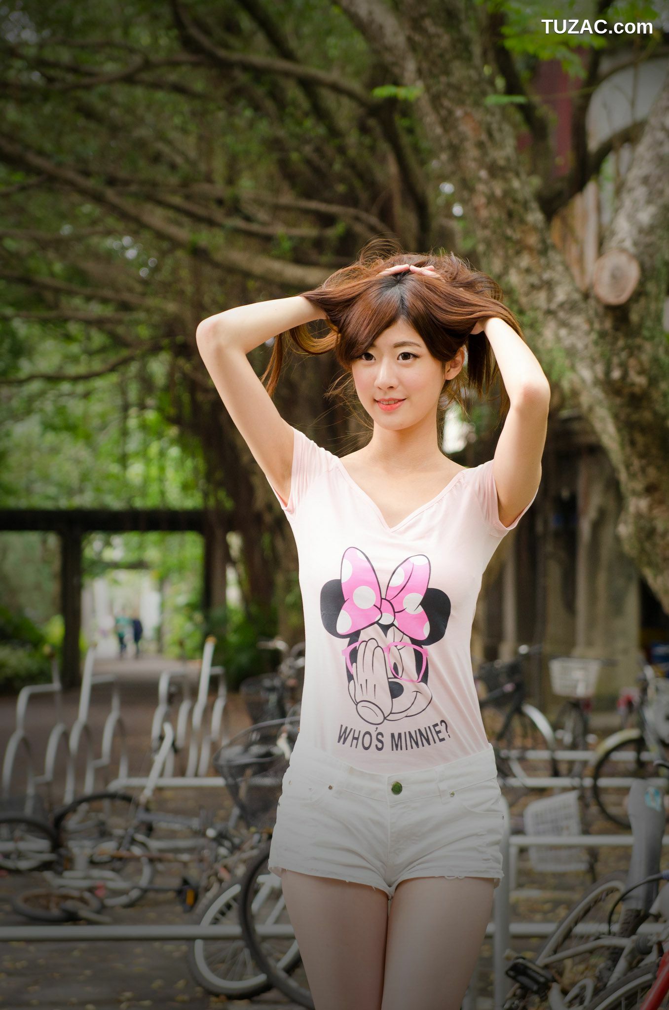 台湾正妹_Queena/林茉晶《台大外拍》写真集