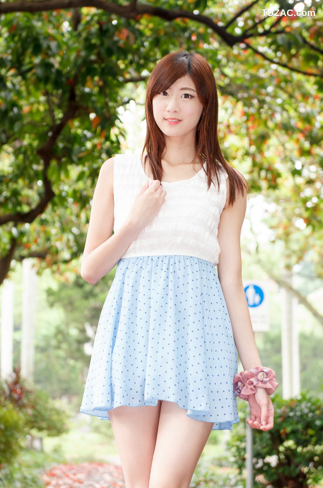 台湾正妹_Queena/林茉晶《台大外拍》写真集