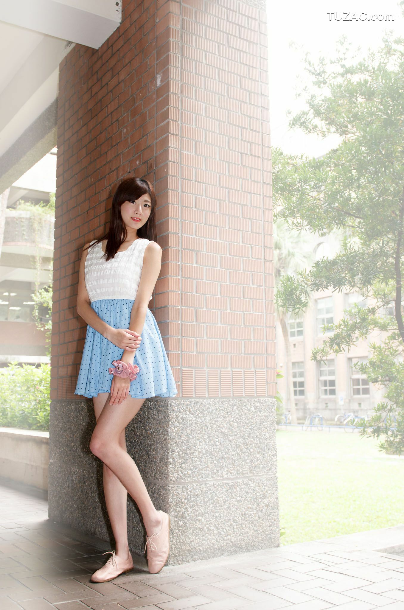 台湾正妹_Queena/林茉晶《台大外拍》写真集