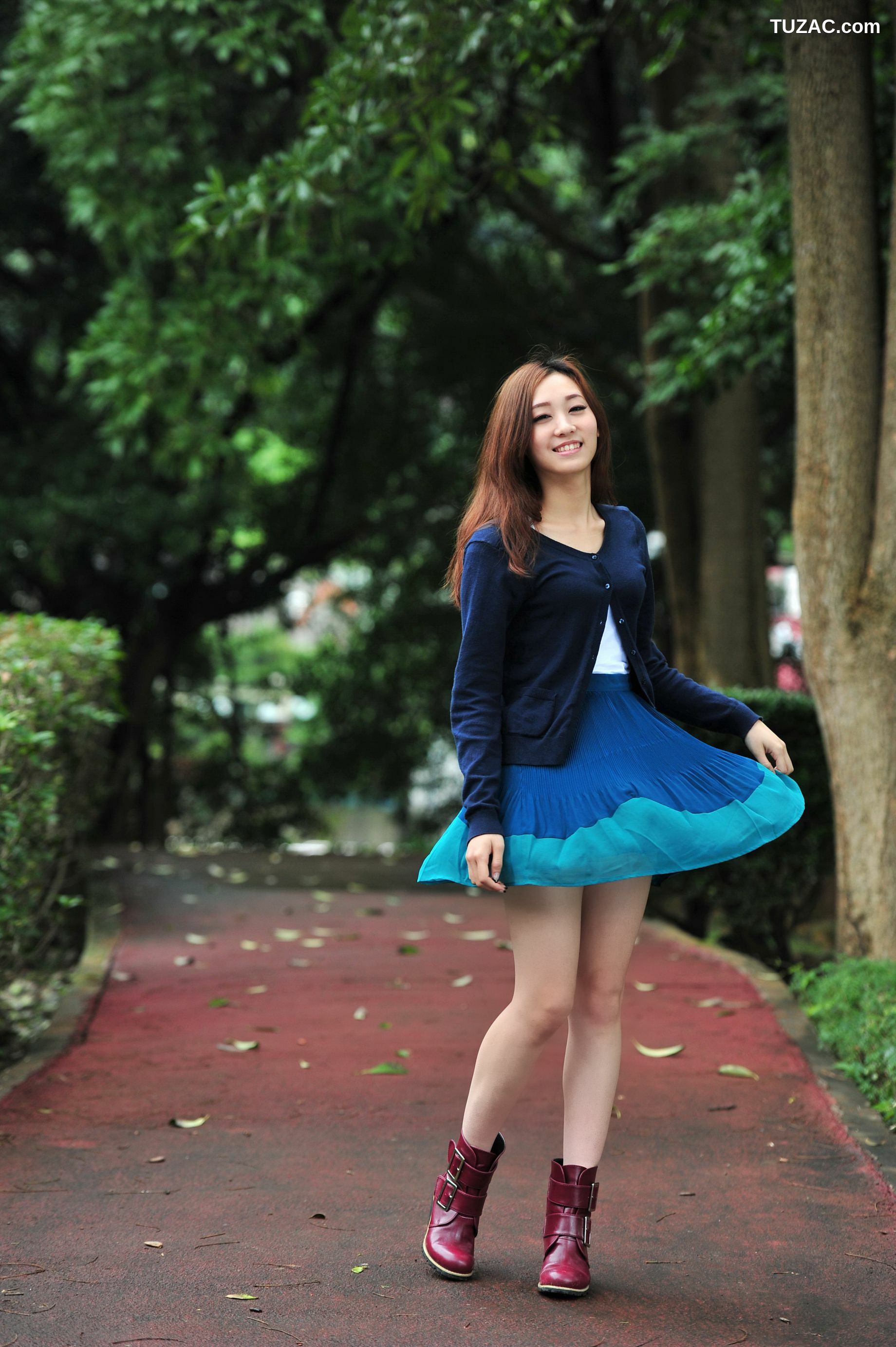 台湾正妹_RIko小源/周伊琏《雙溪公園+水博館》外拍写真集