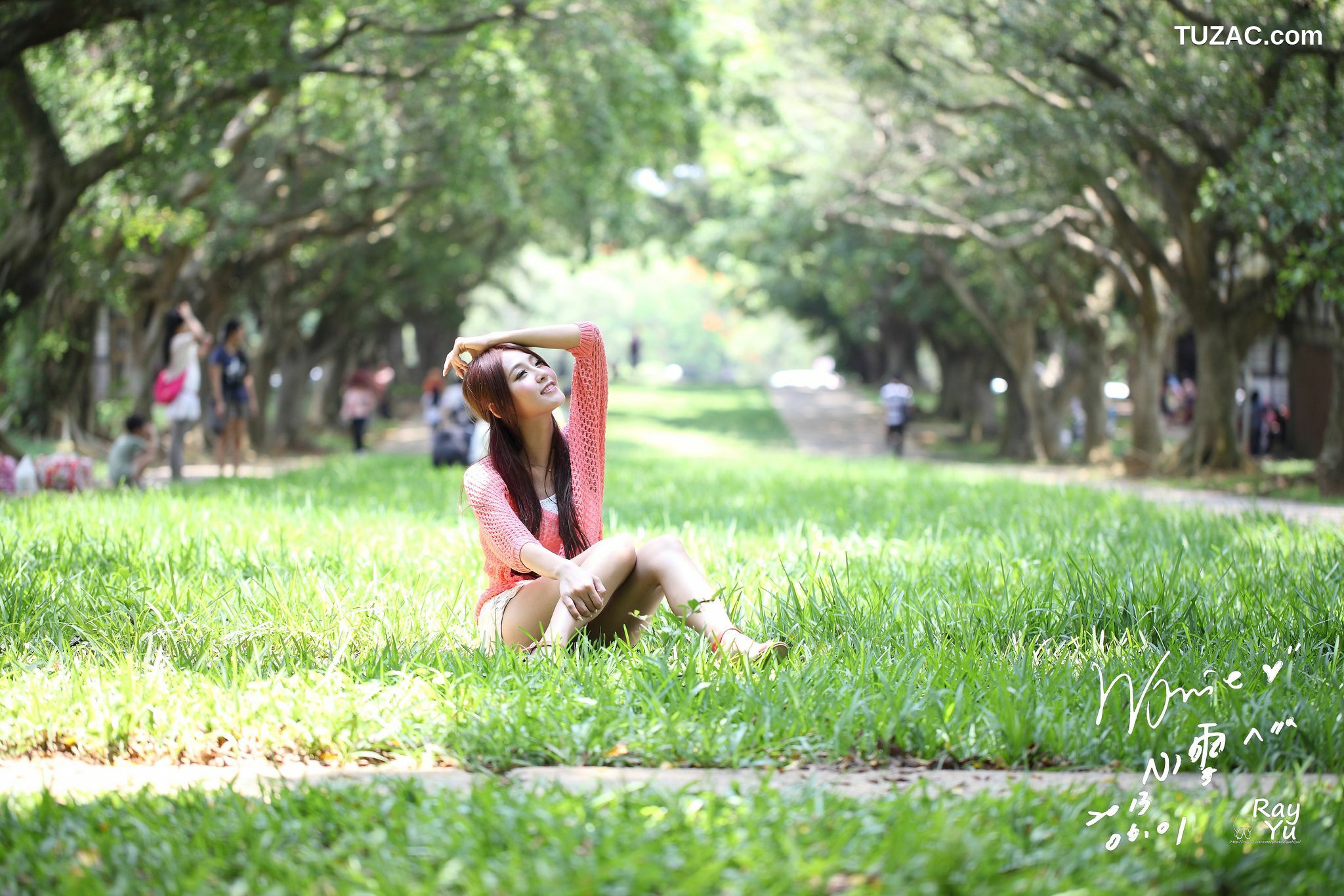 台湾正妹_Winnie小雪/庄咏惠《校服短裤美拍》写真集