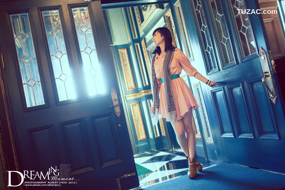 台湾正妹_Winnie小雪《清境‧秋Dream Momen》外拍篇 写真集