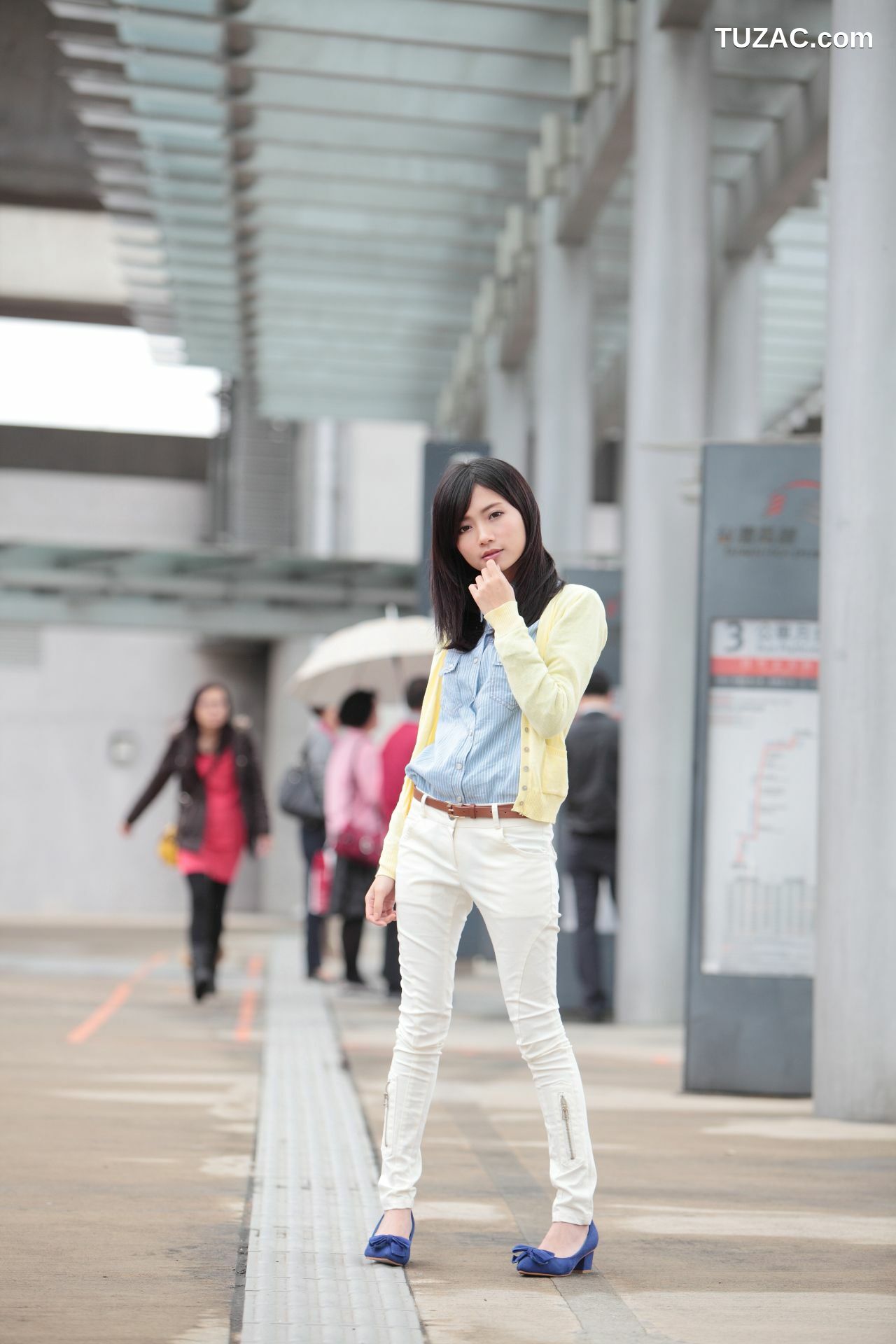 台湾正妹_可艾Keai《台湾清纯妹子街拍》写真集