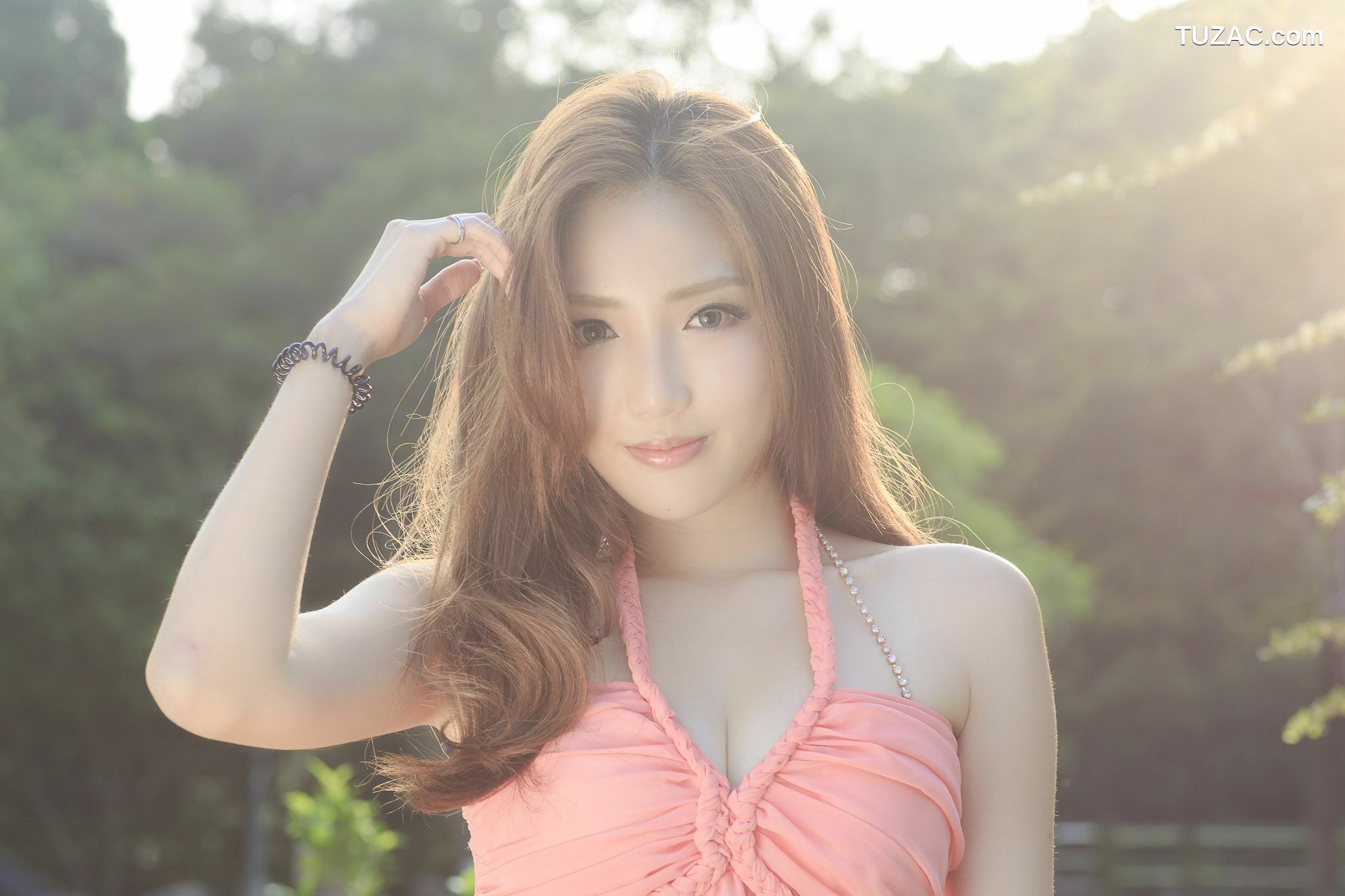 台湾正妹_台湾女神Syuan赵芸《至善園》外拍写真集