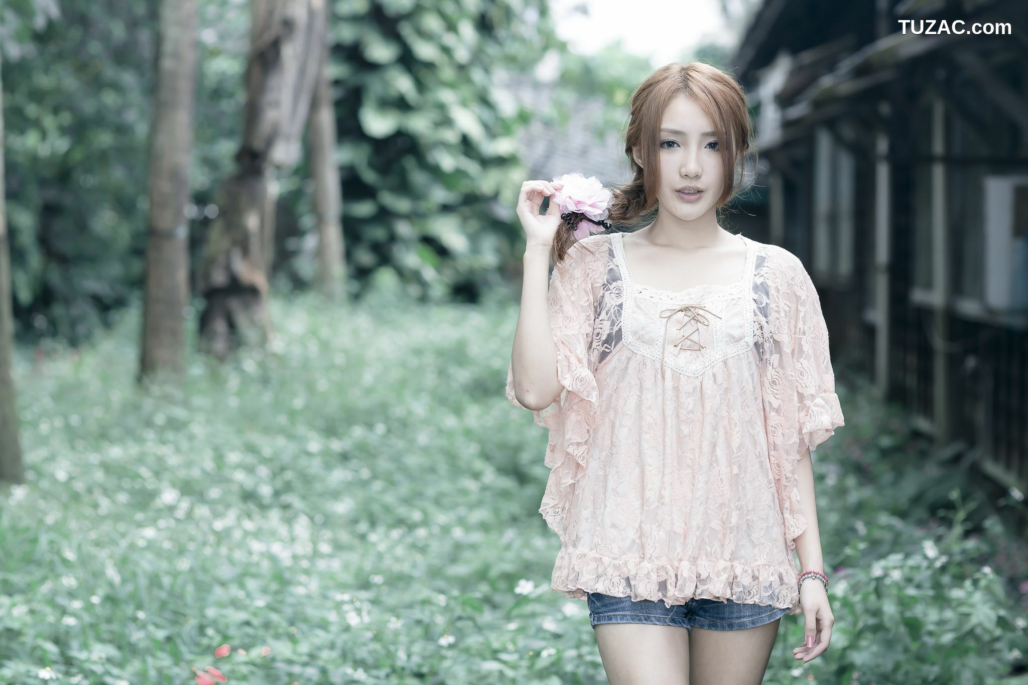 台湾正妹_台湾女神Syuan赵芸《至善園》外拍写真集