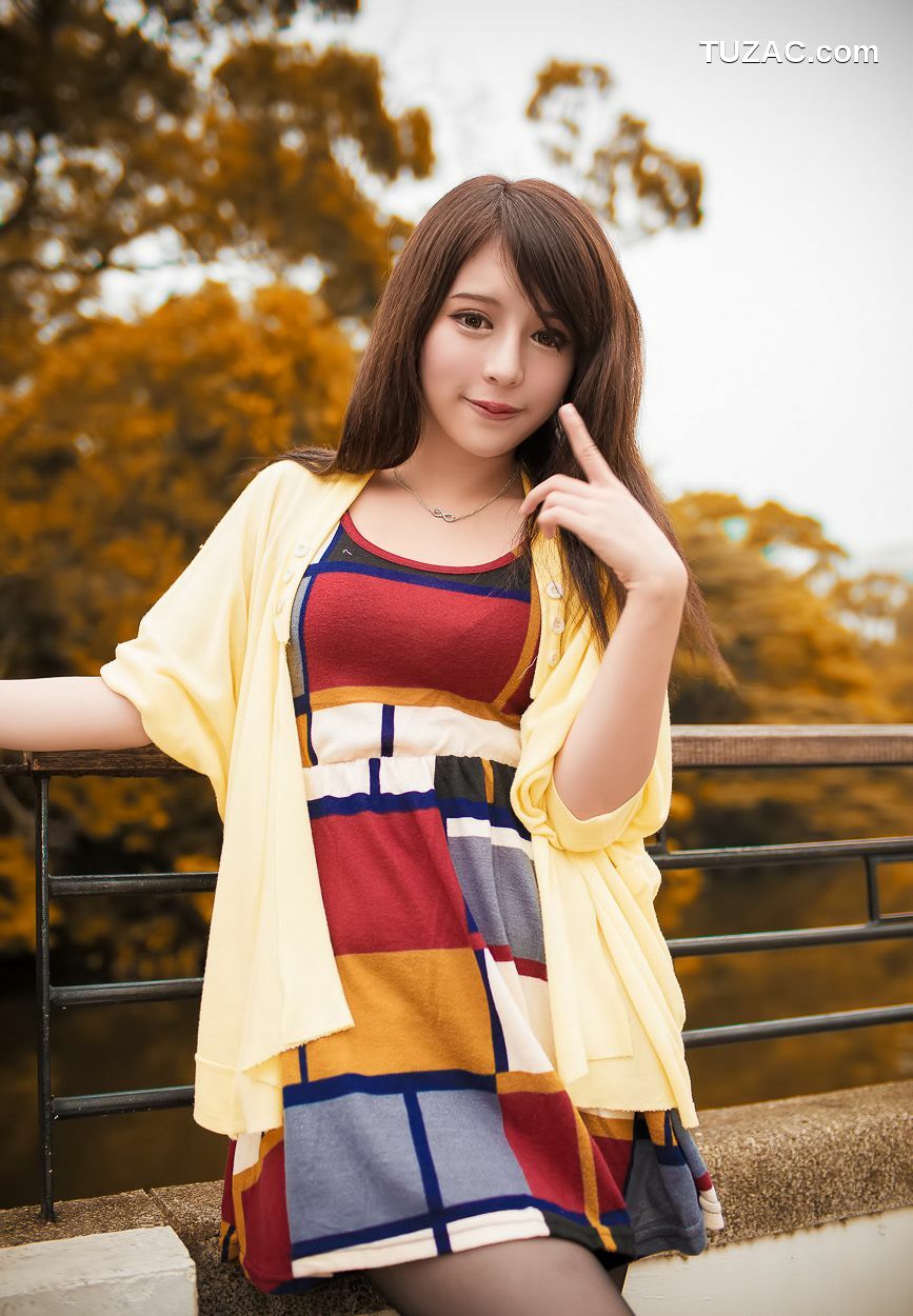 台湾正妹_台湾女神张齐郡JULIE《踏青》写真集