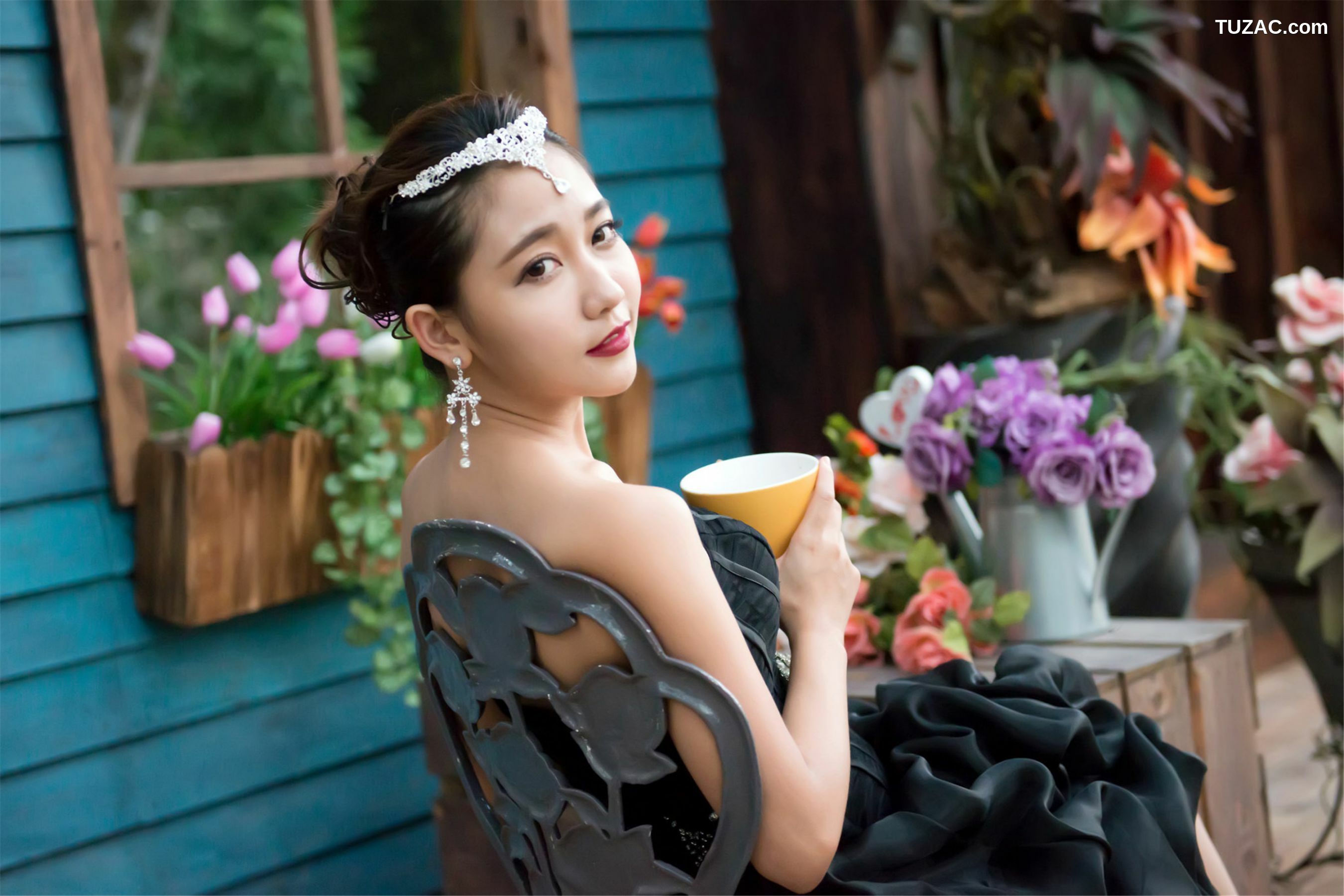 台湾正妹_台湾女神许庆琳/许庆伶《绽放的玫瑰》写真集