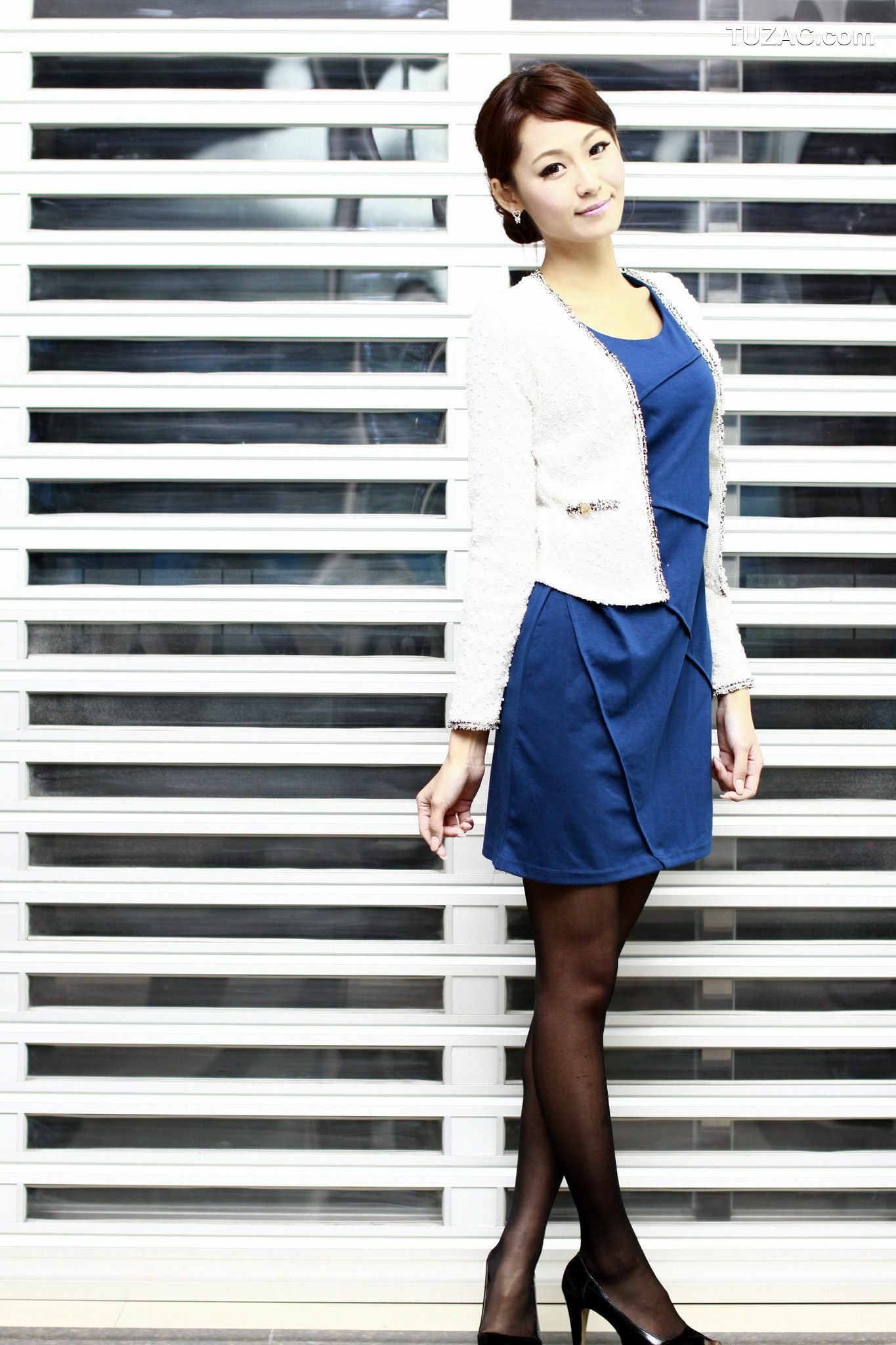 台湾正妹_台湾模特Winnie小雪《西门町外拍》写真集