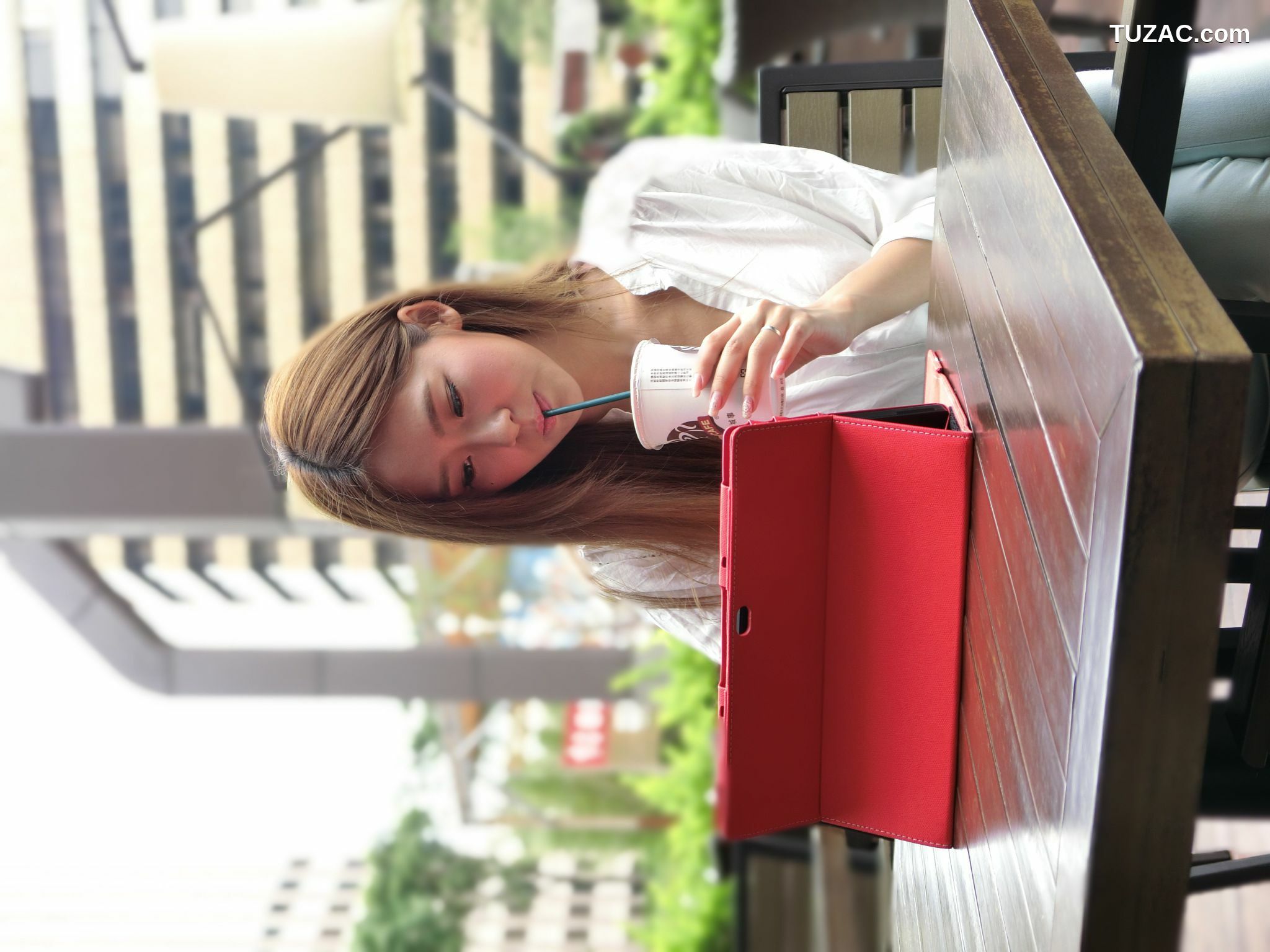 台湾正妹_台湾模特winnie小雪《信義商圈街拍》BEAUTYLEG番外篇 写真集