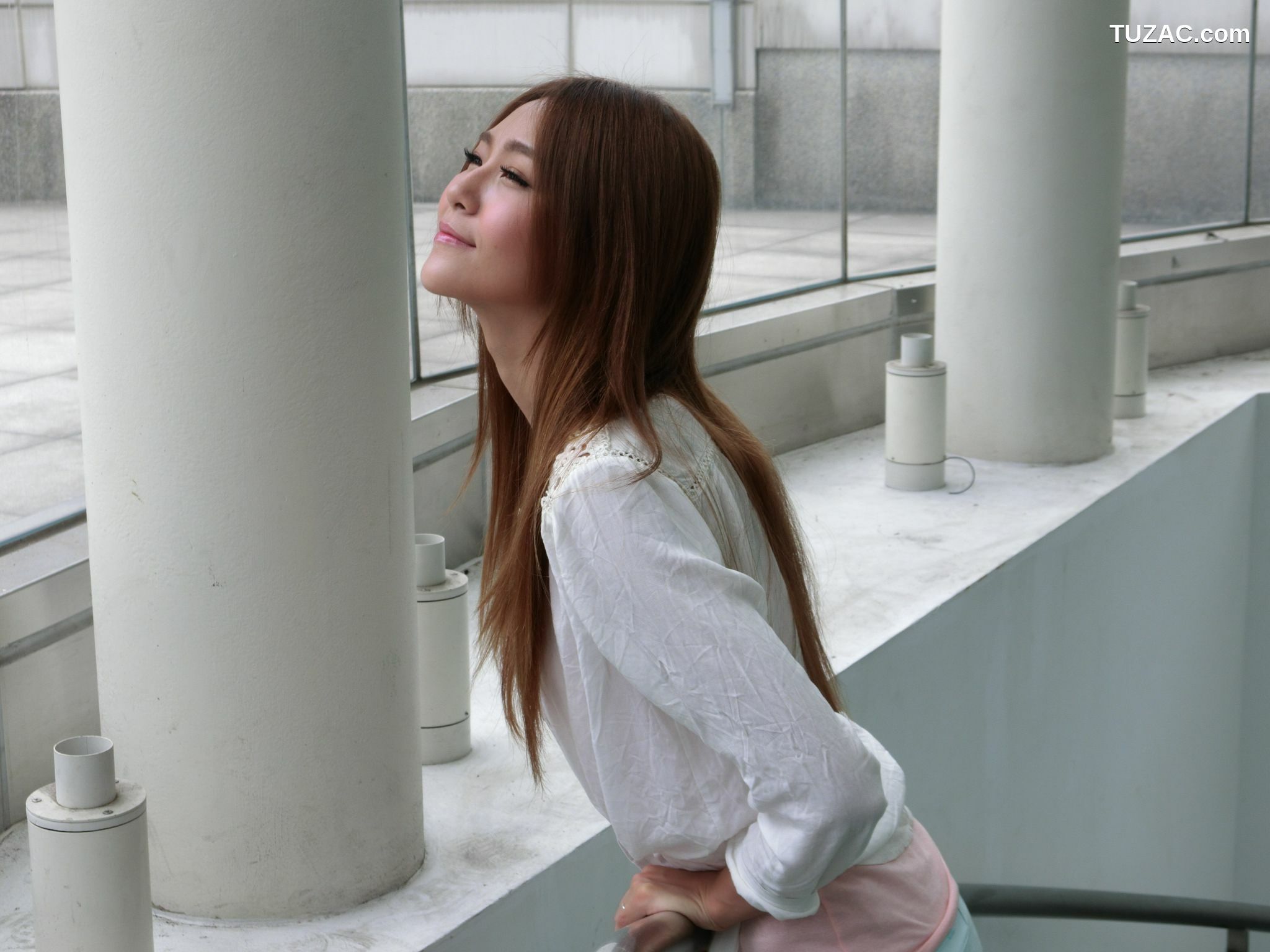 台湾正妹_台湾模特winnie小雪《信義商圈街拍》BEAUTYLEG番外篇 写真集
