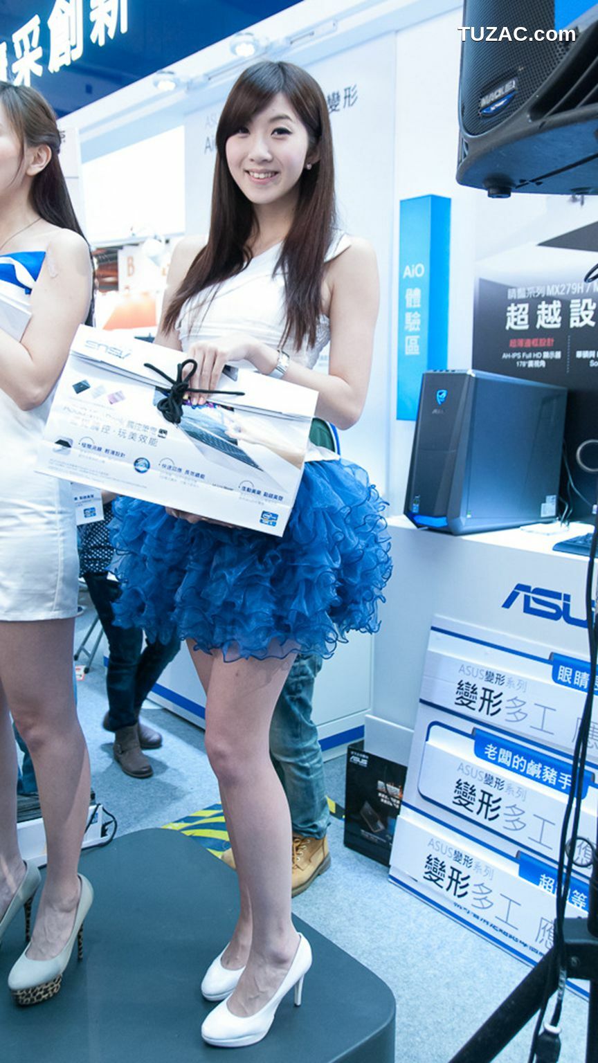 台湾正妹_台湾模特安琪《电子数码会展高清图片》合辑