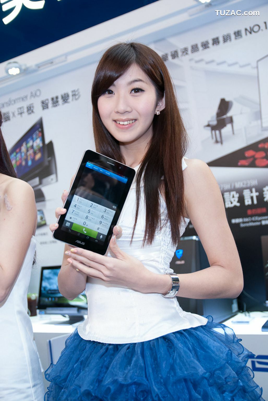 台湾正妹_台湾模特安琪《电子数码会展高清图片》合辑