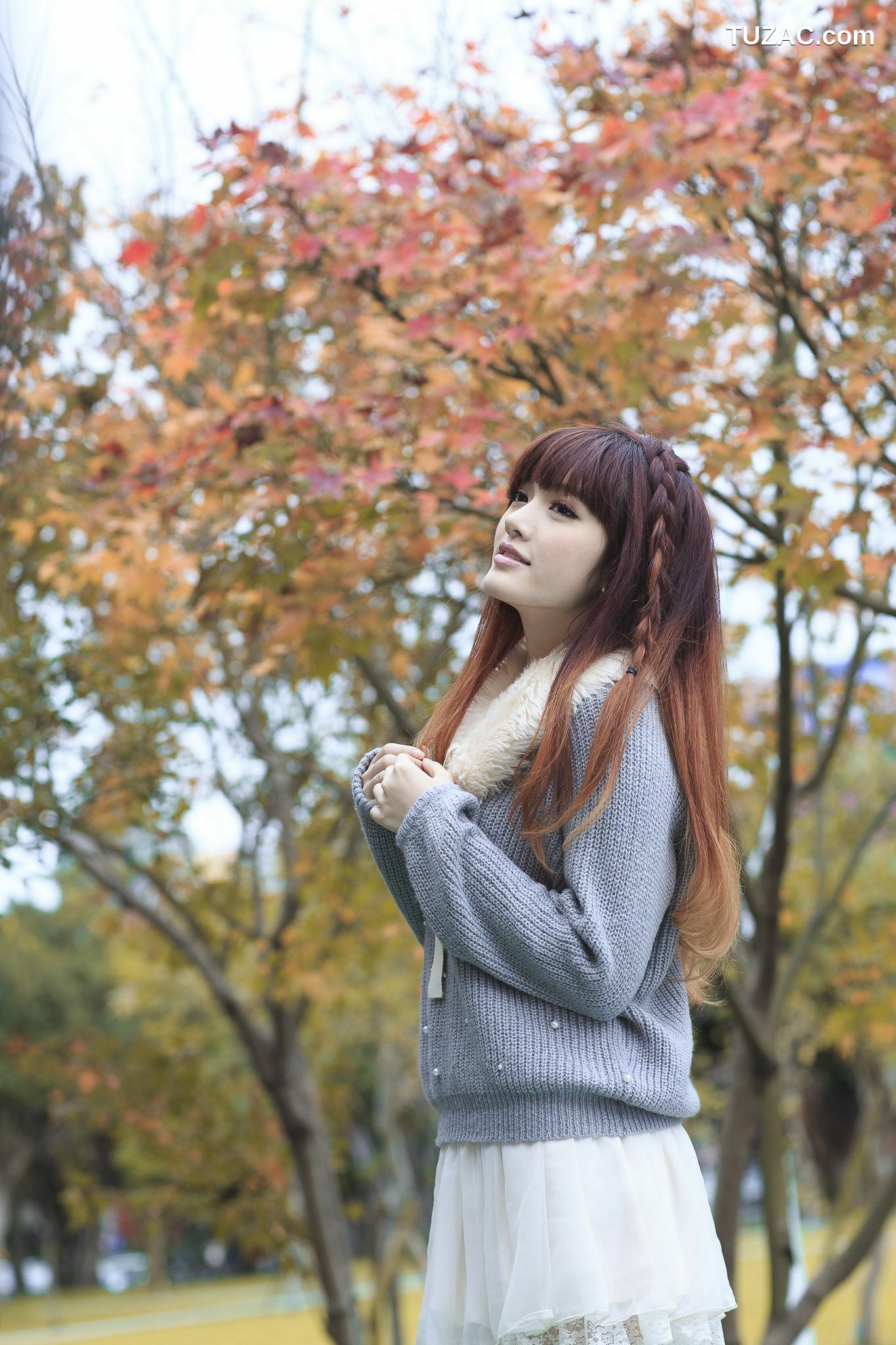 台湾正妹_台湾模特林岗怡Didy《小清新3组连衣裙》写真合集