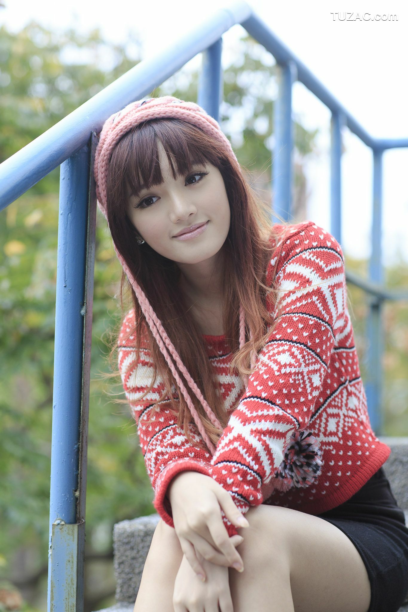 台湾正妹_台湾模特林岗怡Didy《小清新3组连衣裙》写真合集