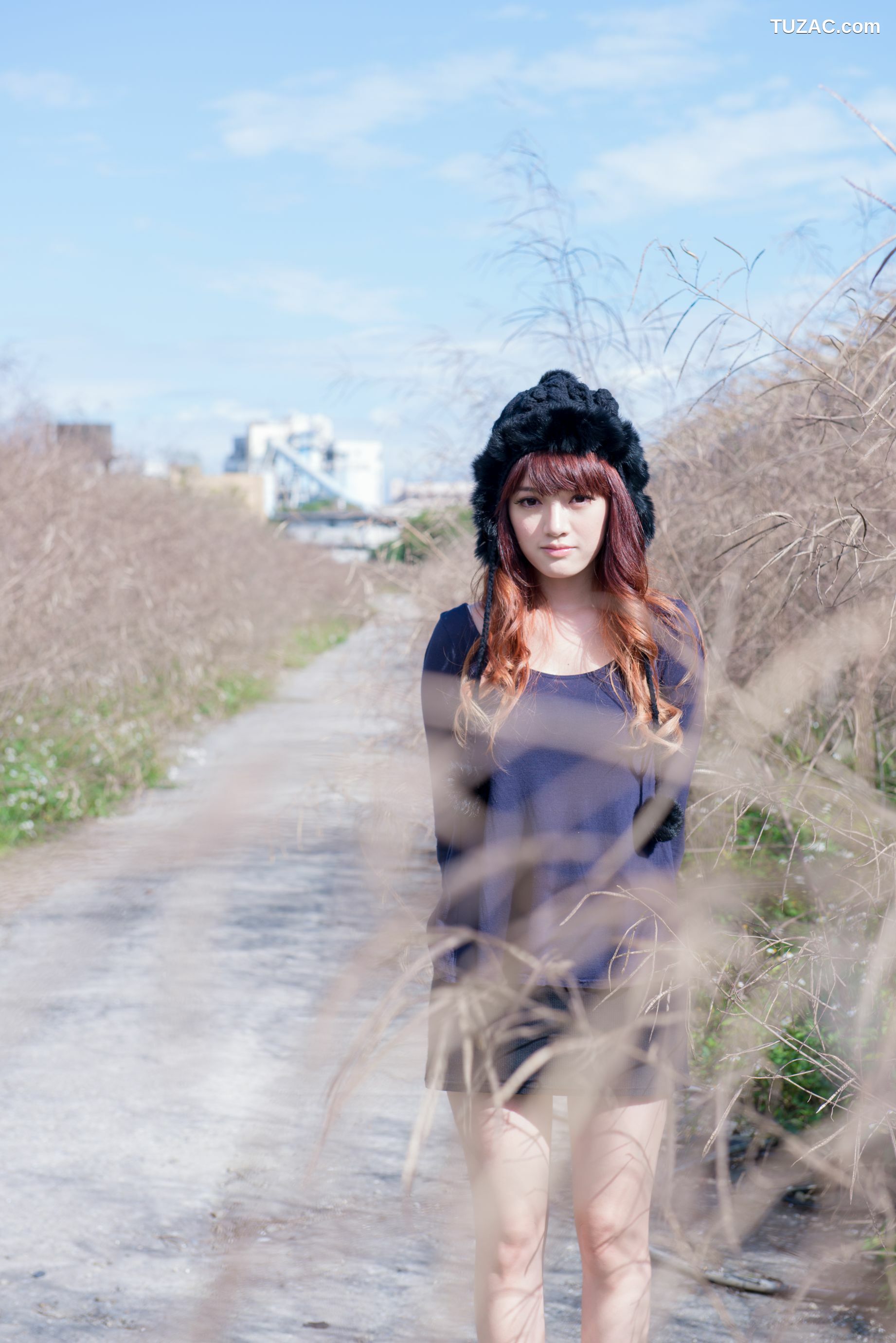 台湾正妹_台湾正妹林岗怡Didy《废墟车站唯美外拍》写真集