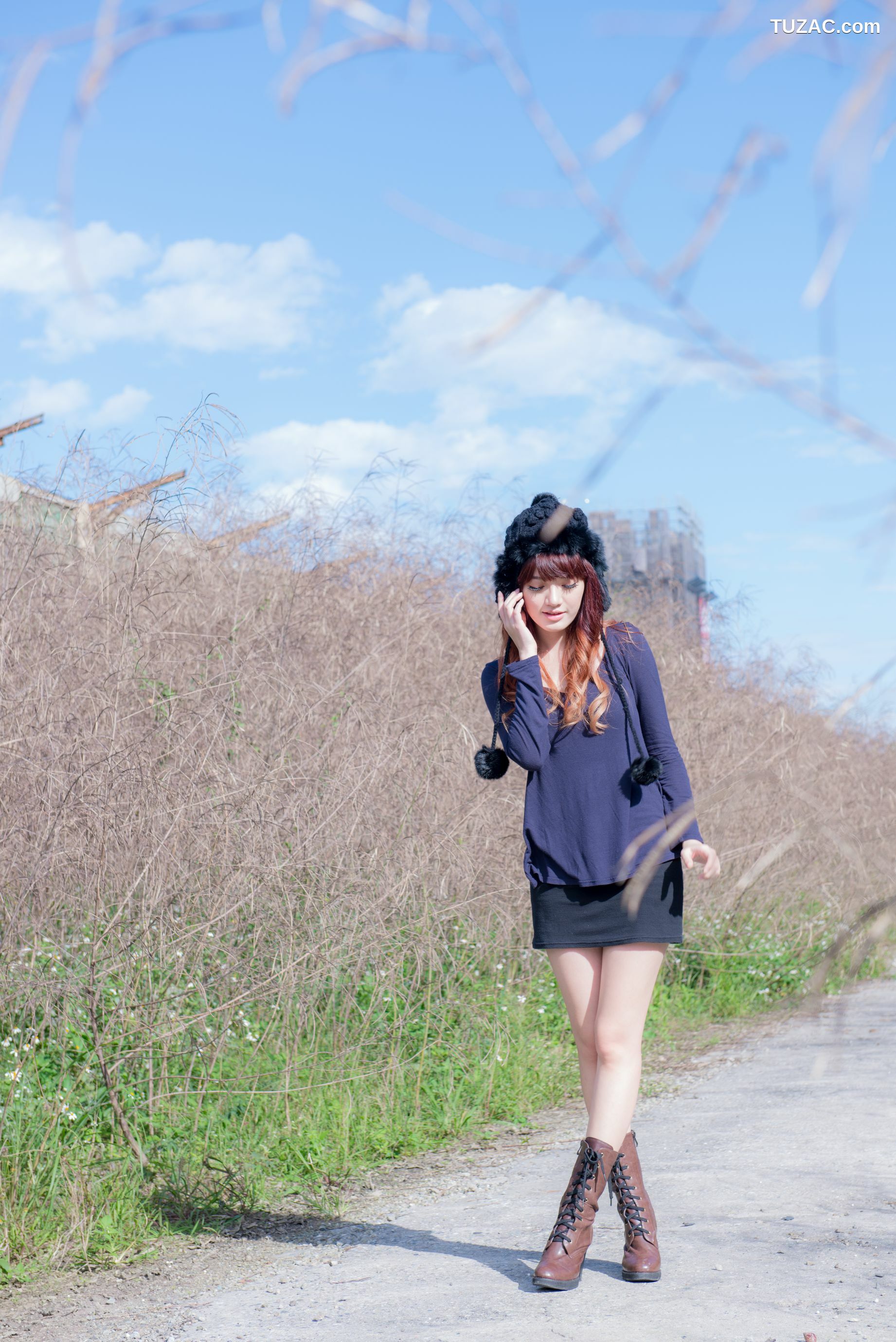 台湾正妹_台湾正妹林岗怡Didy《废墟车站唯美外拍》写真集