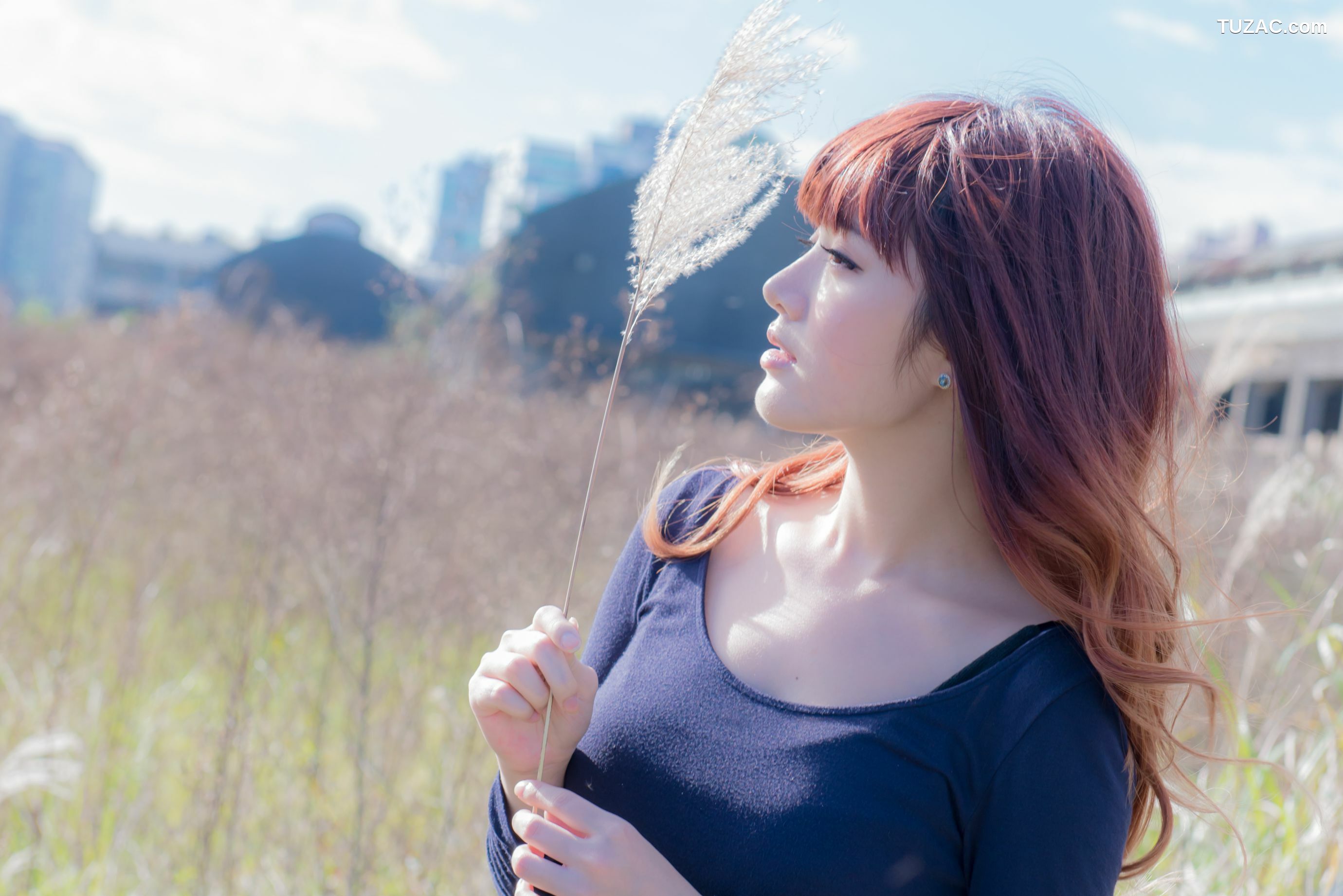 台湾正妹_台湾正妹林岗怡Didy《废墟车站唯美外拍》写真集