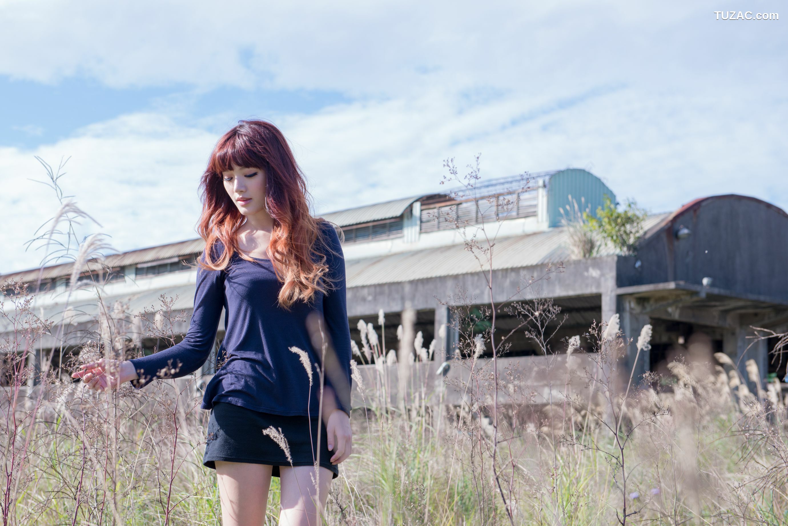 台湾正妹_台湾正妹林岗怡Didy《废墟车站唯美外拍》写真集