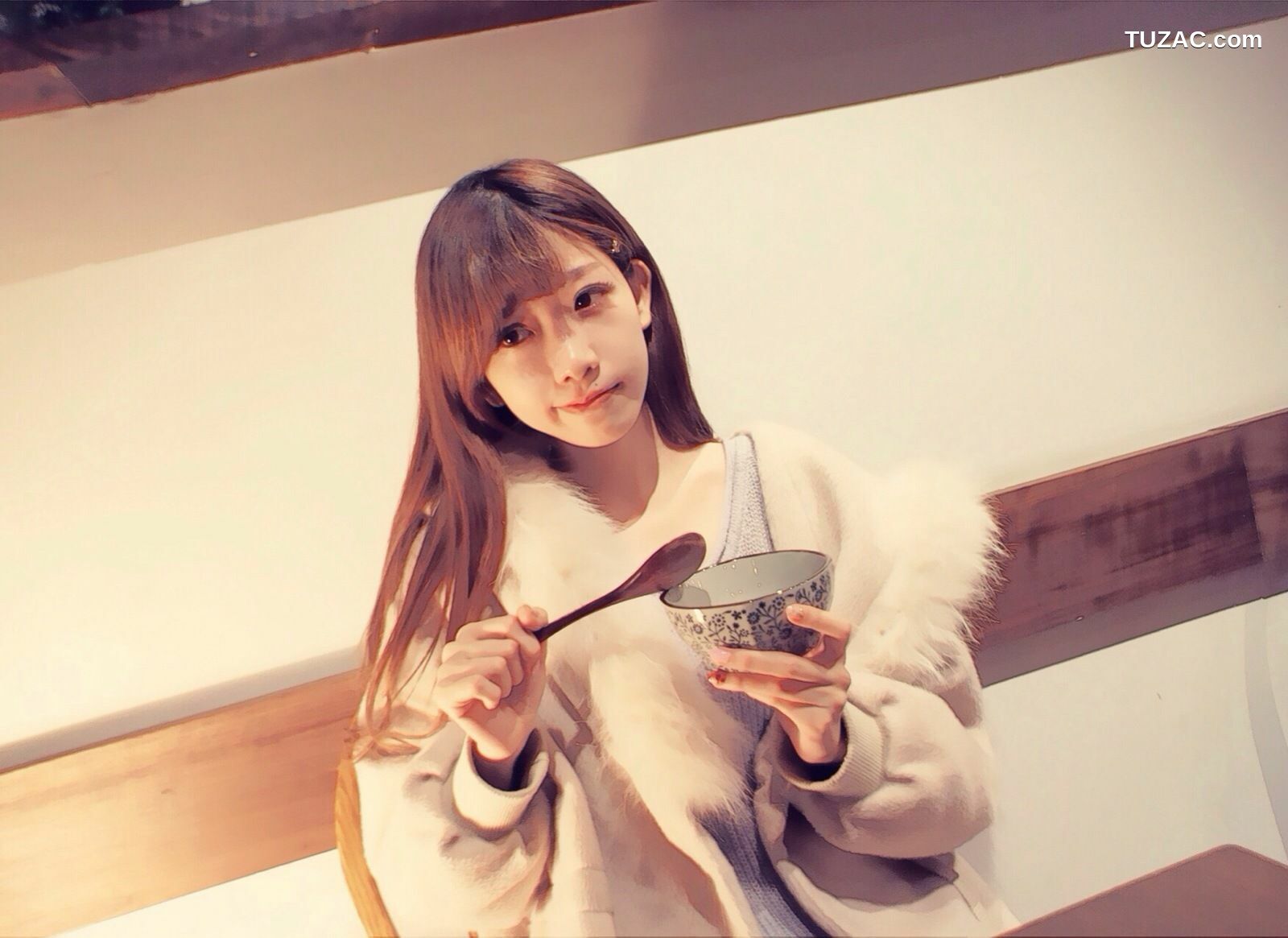 台湾正妹_台湾网红正妹陈潇《微博自拍图片》第1部 写真合集