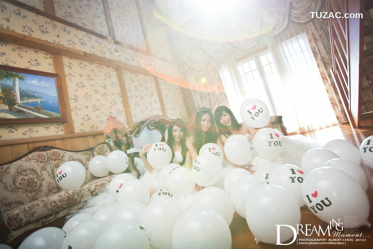 台湾正妹_台湾网络红人Winnie小雪《清境‧秋Dream Momen》婚纱篇 写真集