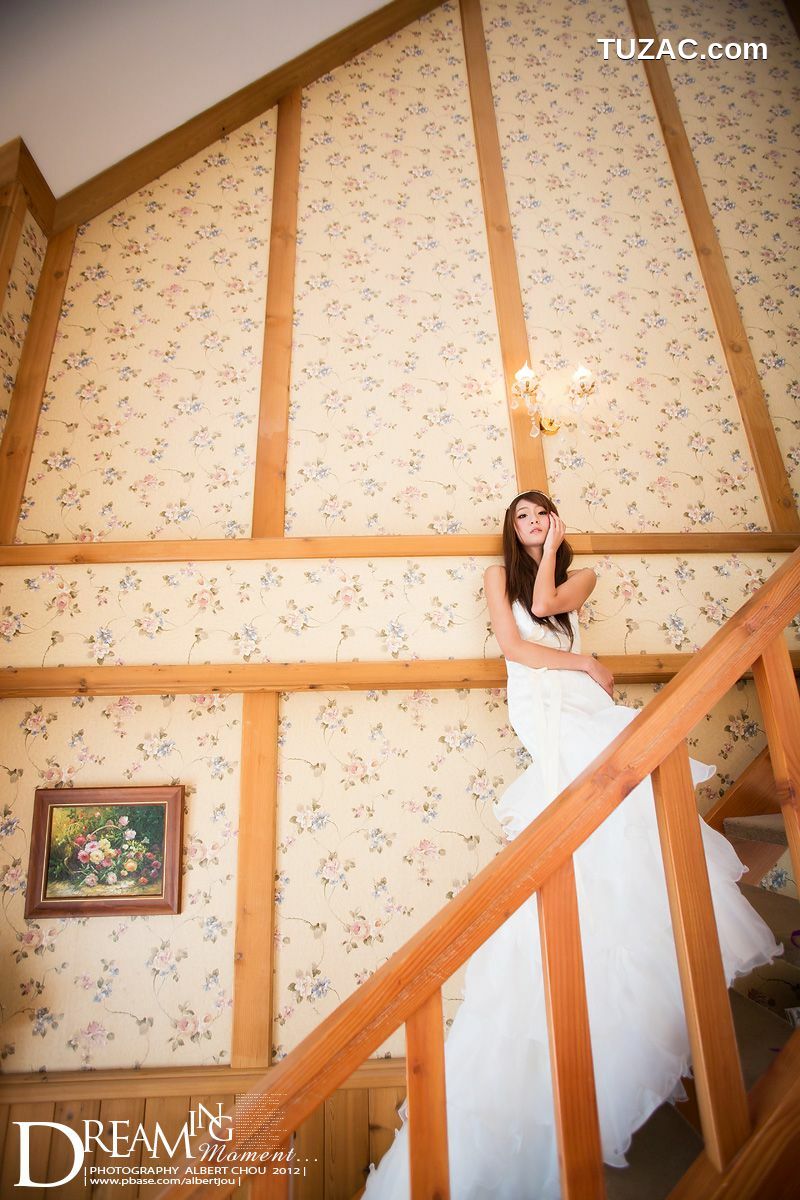 台湾正妹_台湾网络红人Winnie小雪《清境‧秋Dream Momen》婚纱篇 写真集