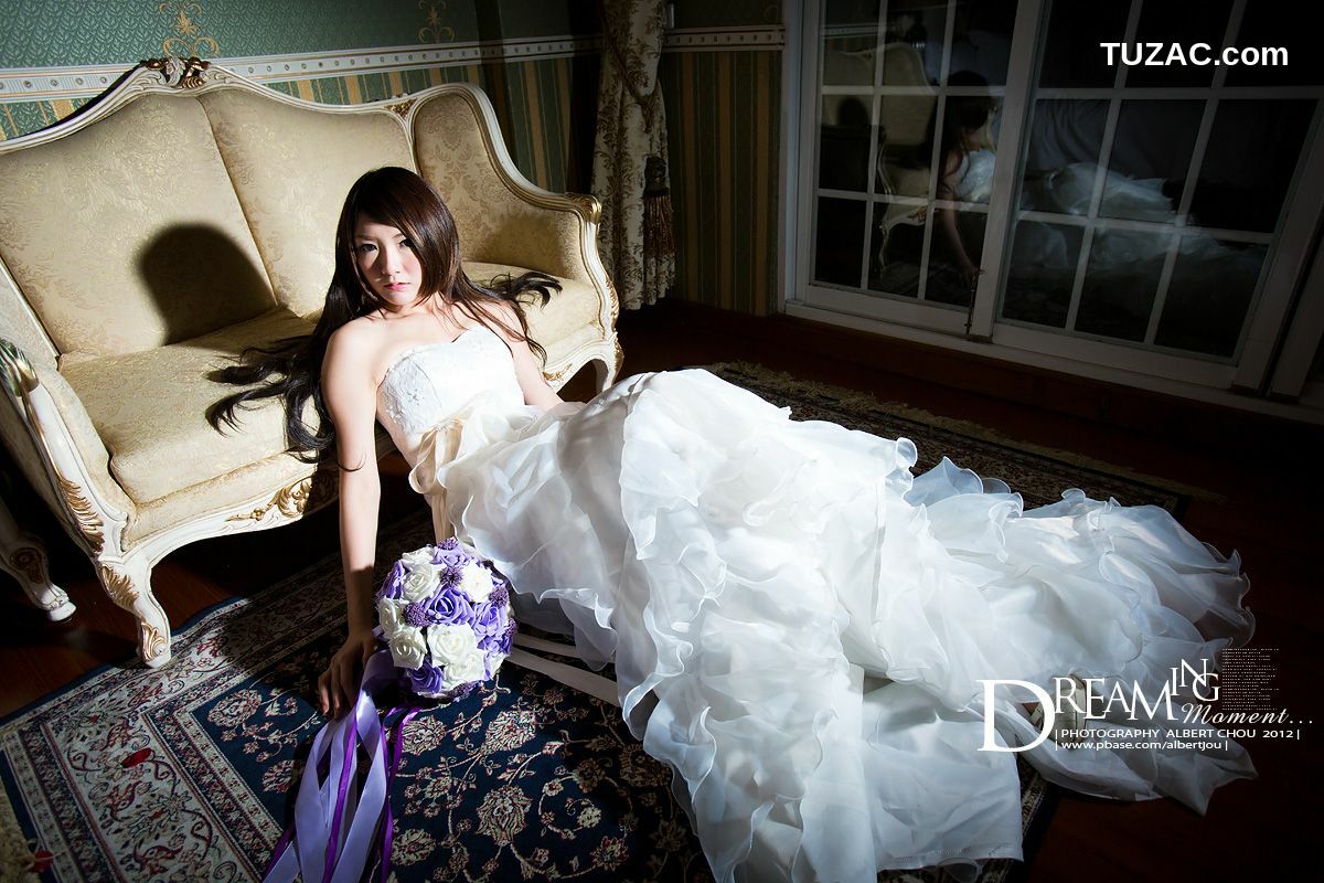 台湾正妹_台湾网络红人Winnie小雪《清境‧秋Dream Momen》婚纱篇 写真集