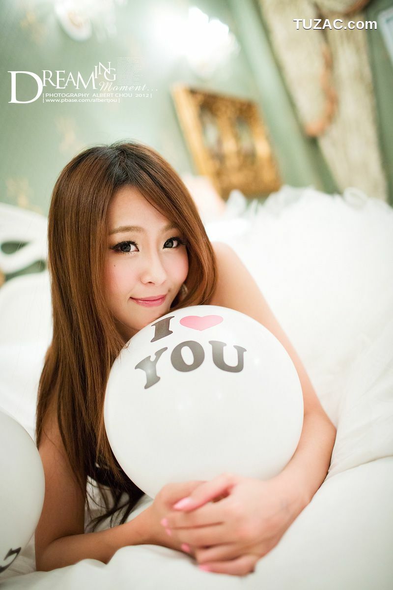 台湾正妹_台湾网络红人Winnie小雪《清境‧秋Dream Momen》婚纱篇 写真集