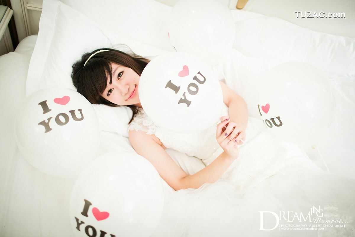 台湾正妹_台湾网络红人Winnie小雪《清境‧秋Dream Momen》婚纱篇 写真集