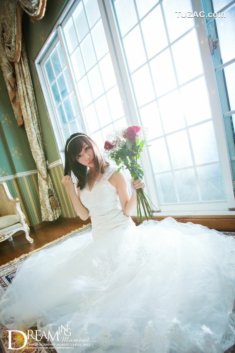 台湾正妹_台湾网络红人Winnie小雪《清境‧秋Dream Momen》婚纱篇 写真集