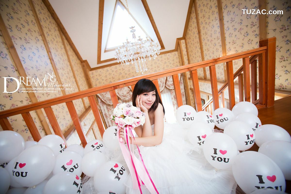 台湾正妹_台湾网络红人Winnie小雪《清境‧秋Dream Momen》婚纱篇 写真集