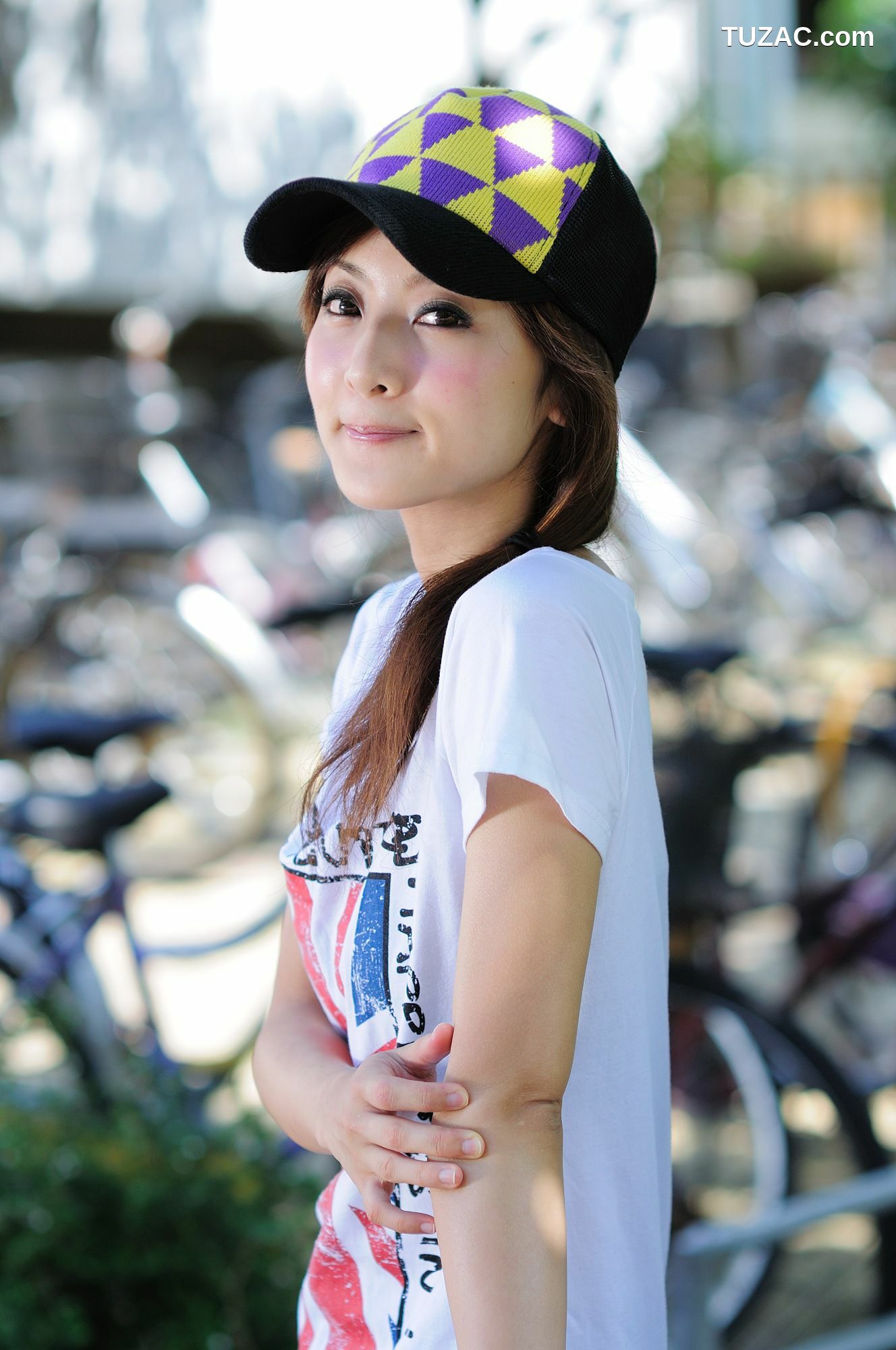 台湾正妹_台湾网络红人果子MM《台大外拍》第6部 写真集