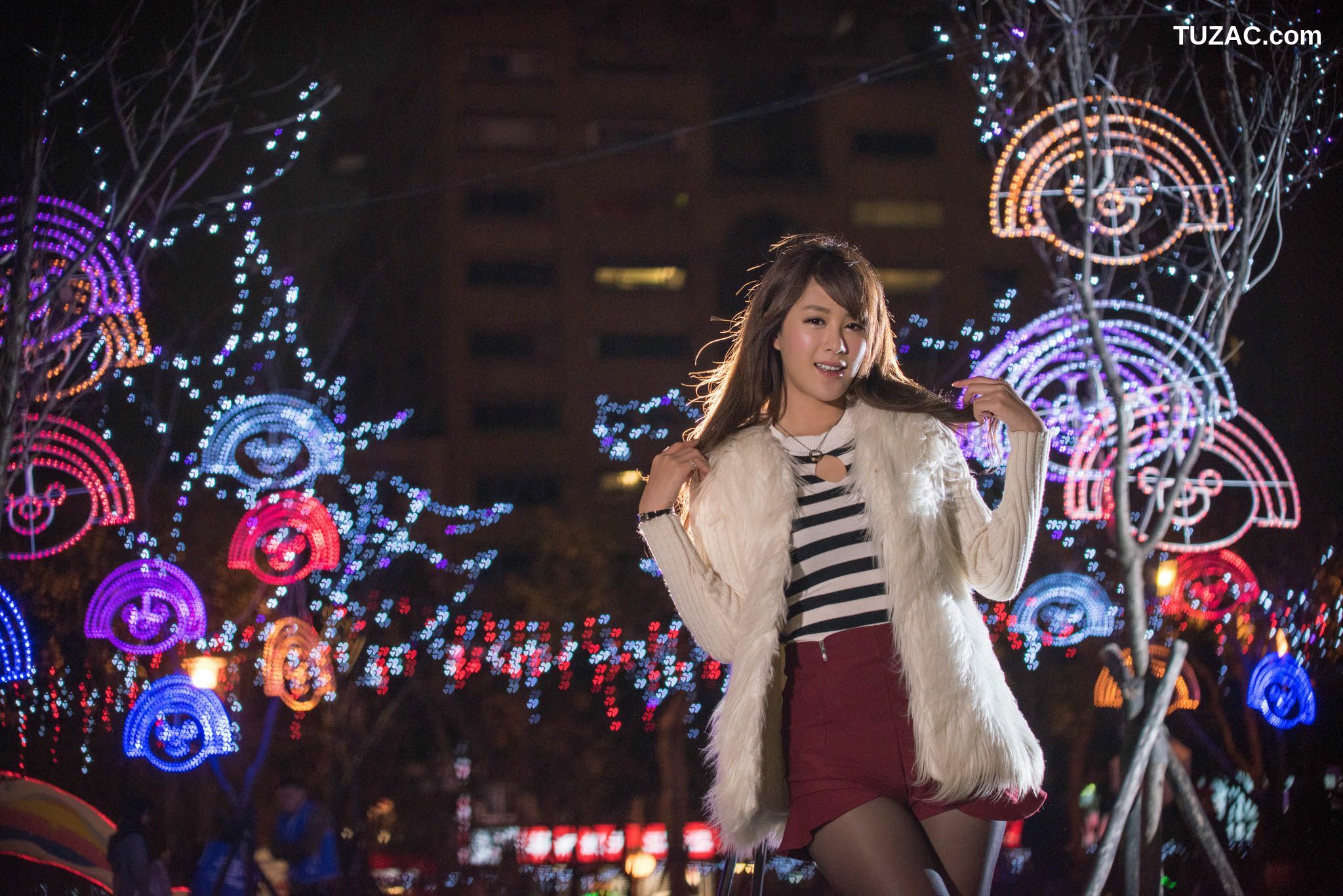 台湾正妹_台湾美女夏晴MISO《圣诞外拍》写真集