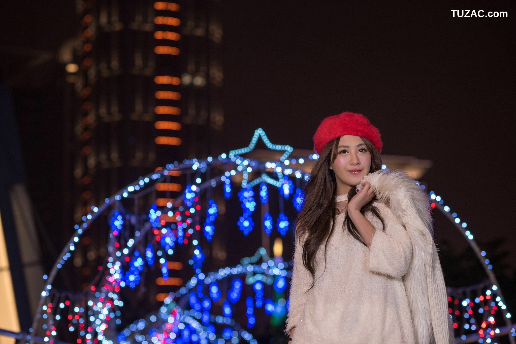 台湾正妹_台湾美女夏晴MISO《圣诞外拍》写真集