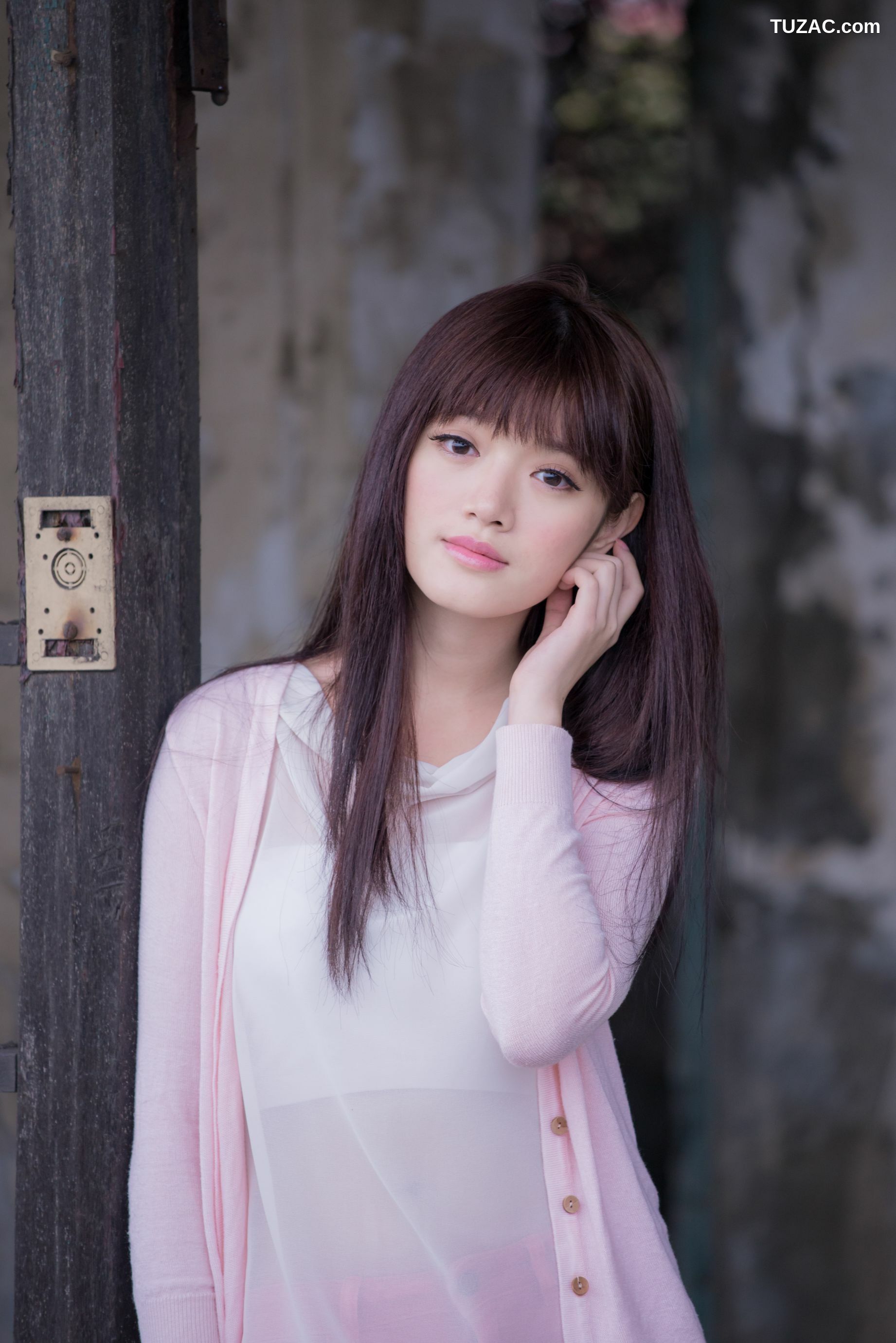 台湾正妹_台湾美女林岗怡Didy《粉色少女》写真集