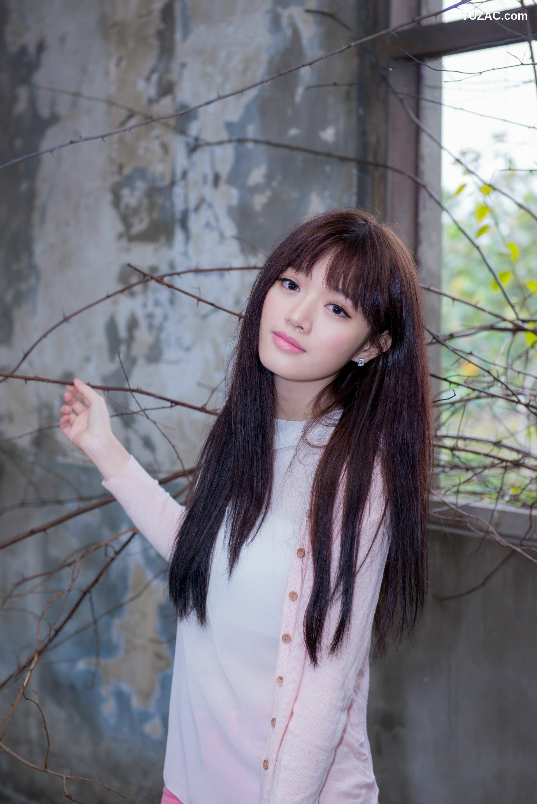 台湾正妹_台湾美女林岗怡Didy《粉色少女》写真集