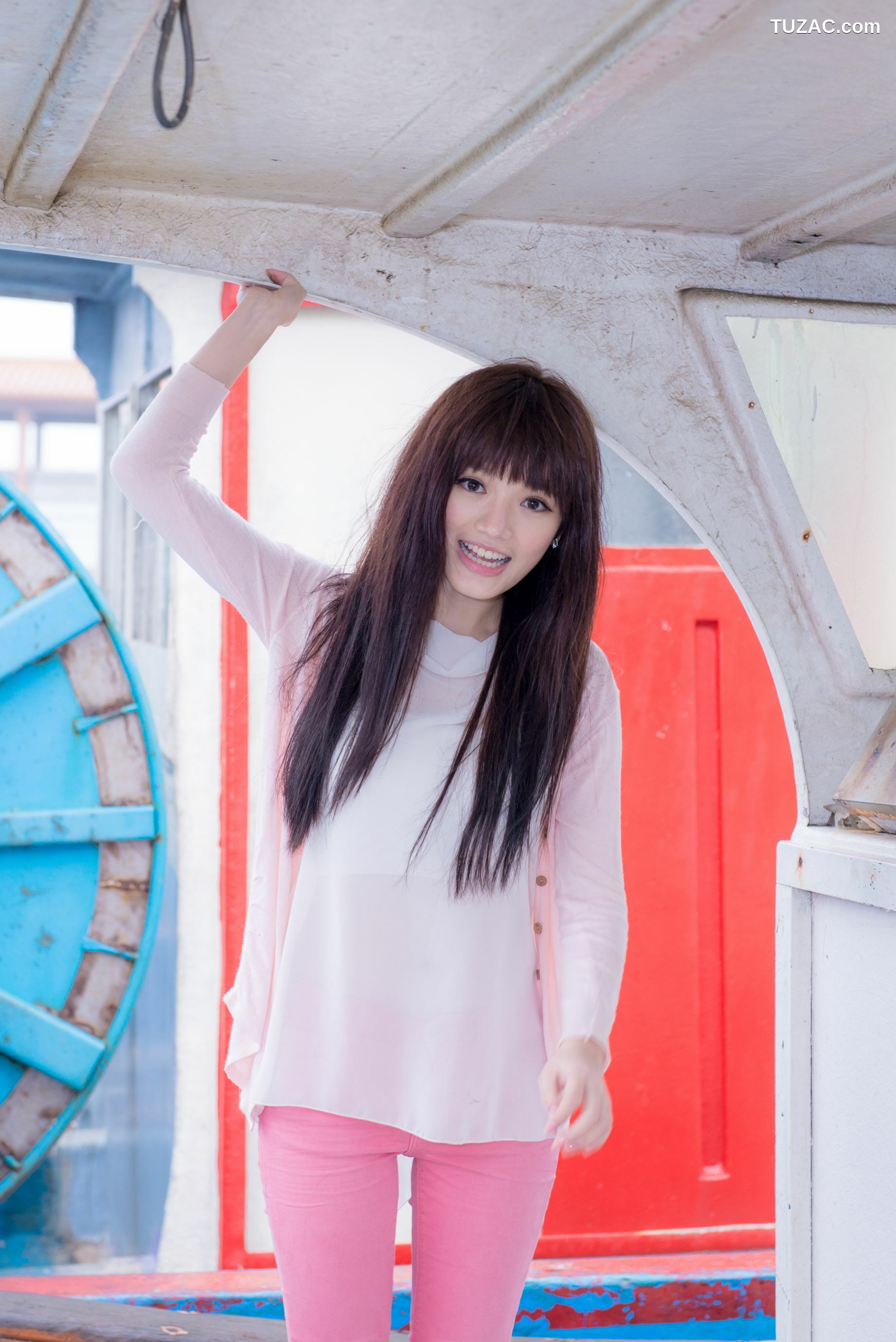 台湾正妹_台湾美女林岗怡Didy《粉色少女》写真集