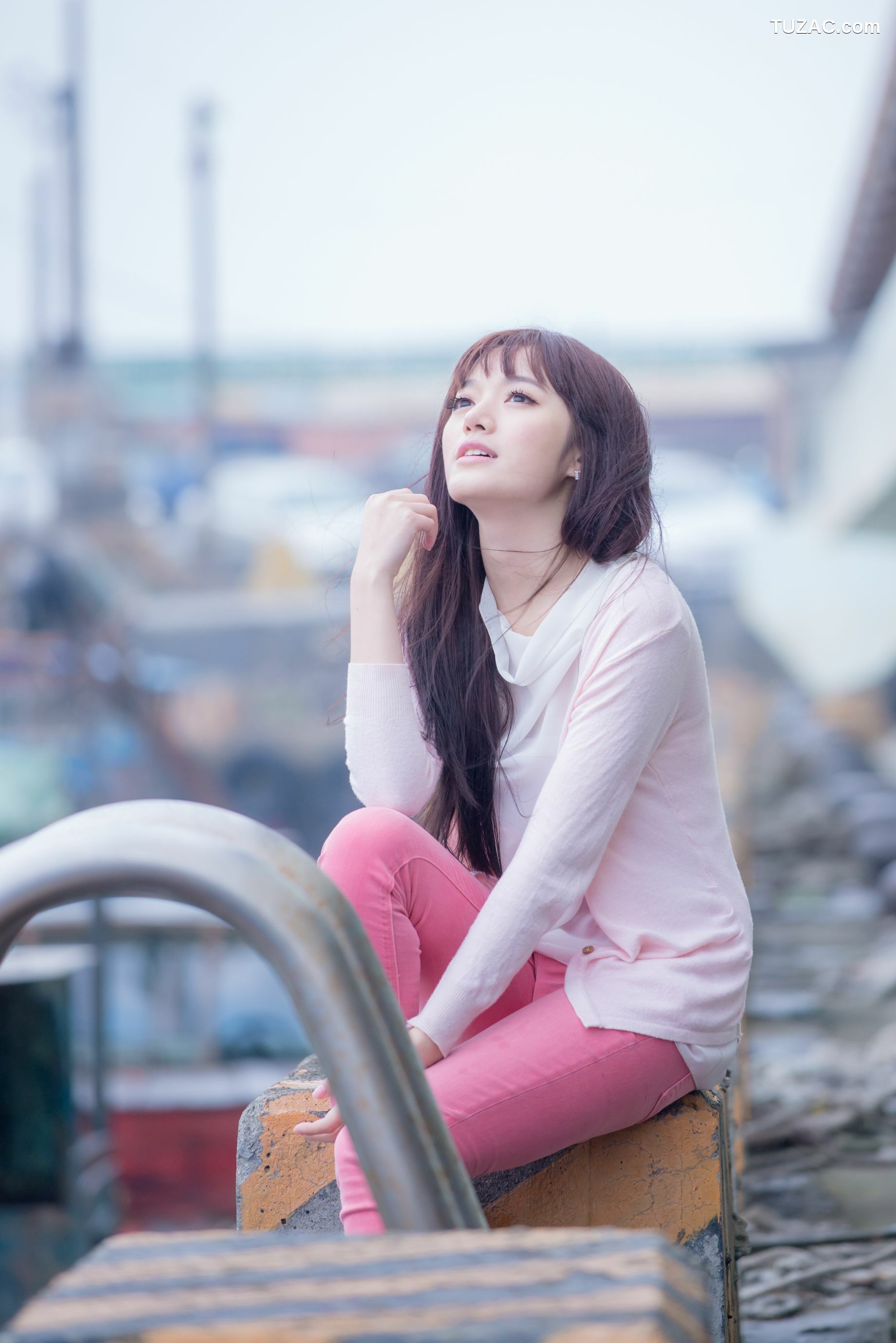 台湾正妹_台湾美女林岗怡Didy《粉色少女》写真集