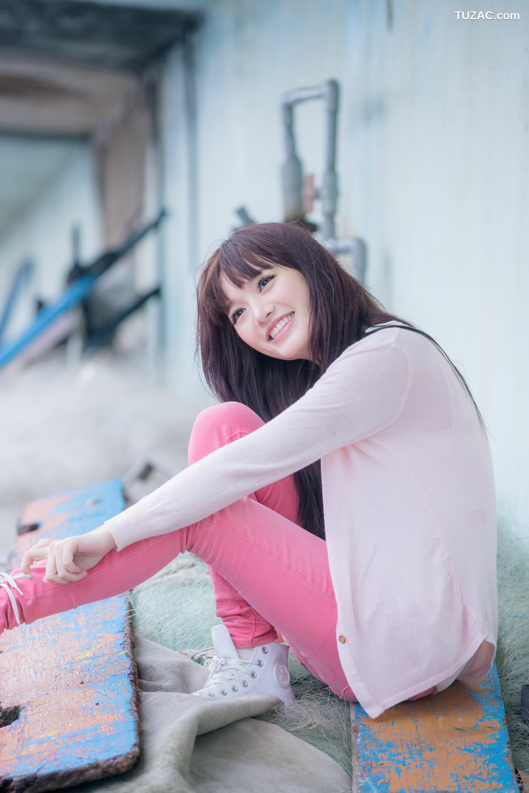 台湾正妹_台湾美女林岗怡Didy《粉色少女》写真集