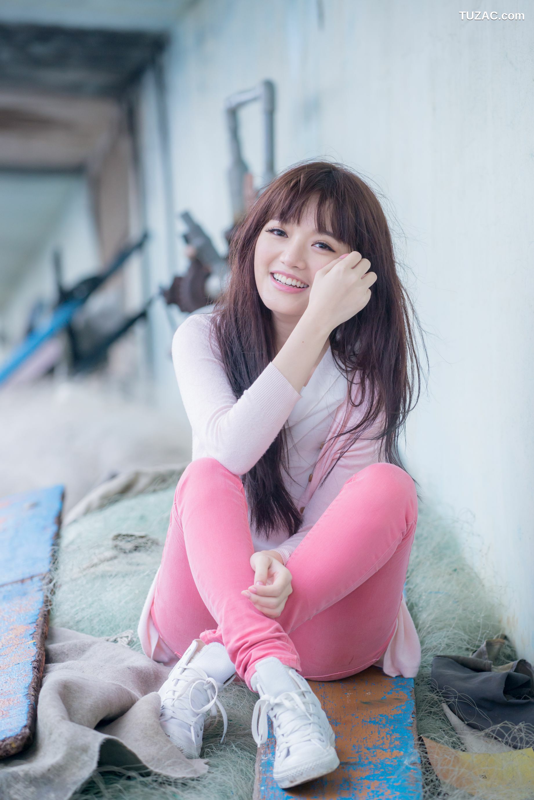 台湾正妹_台湾美女林岗怡Didy《粉色少女》写真集