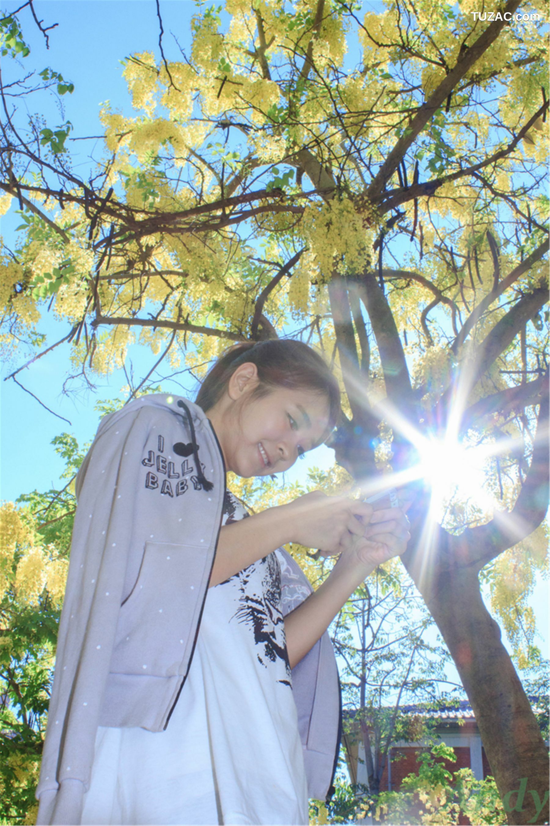 台湾正妹_台湾美女模特圈圈/郭燕陵《校园时光》写真集