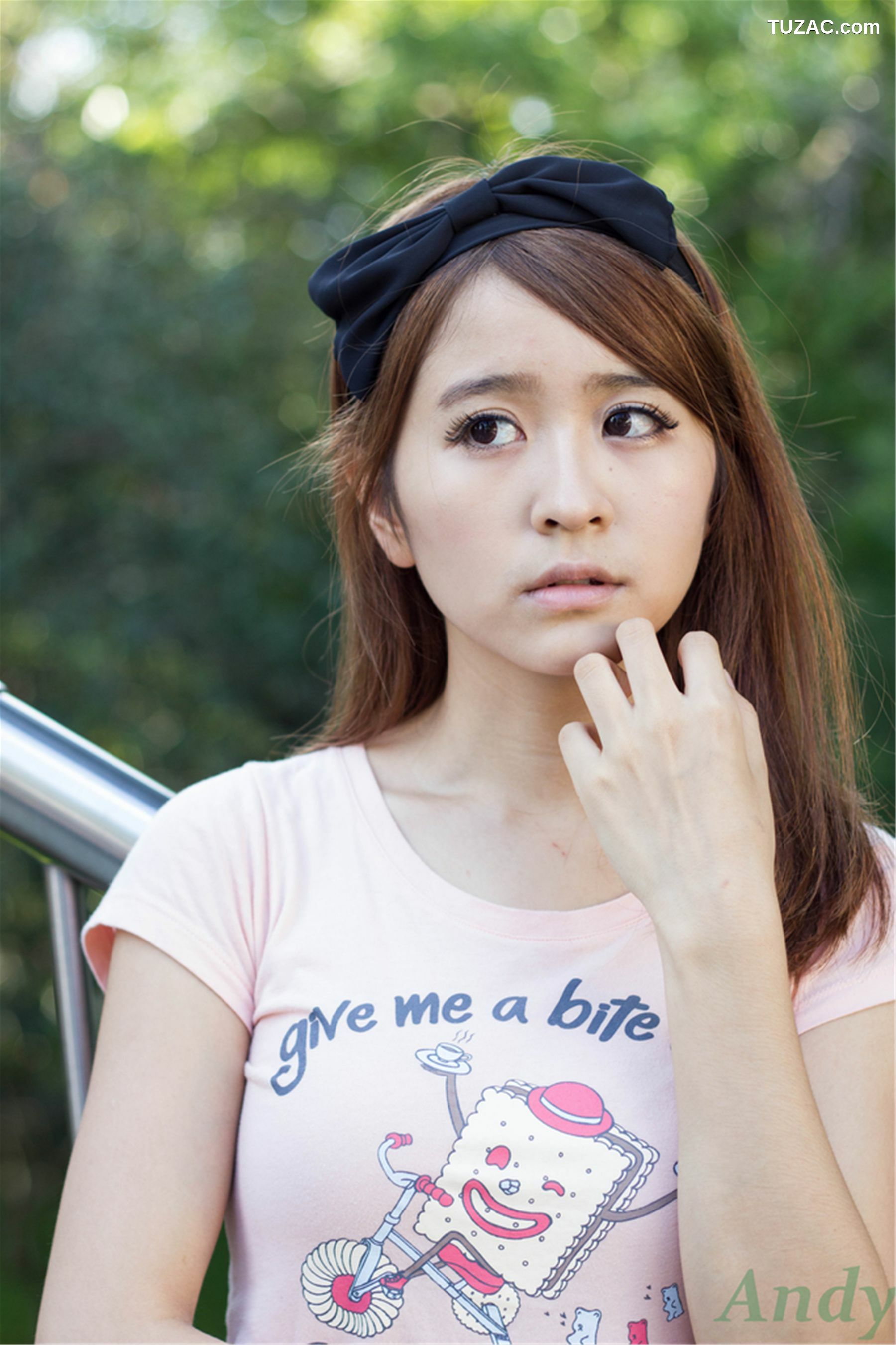 台湾正妹_台湾美女模特圈圈/郭燕陵《校园时光》写真集