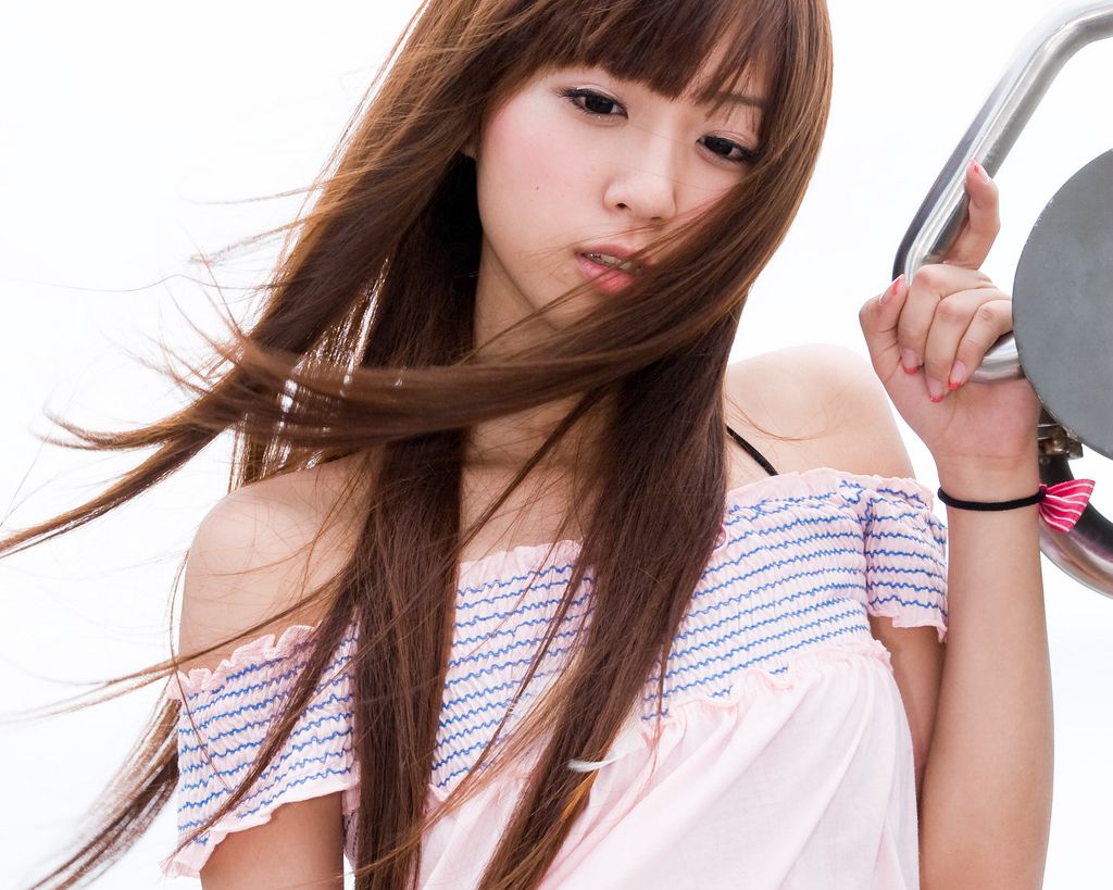 台湾正妹_台湾美女洪诗/洪诗涵《小清新甜美外拍》写真集