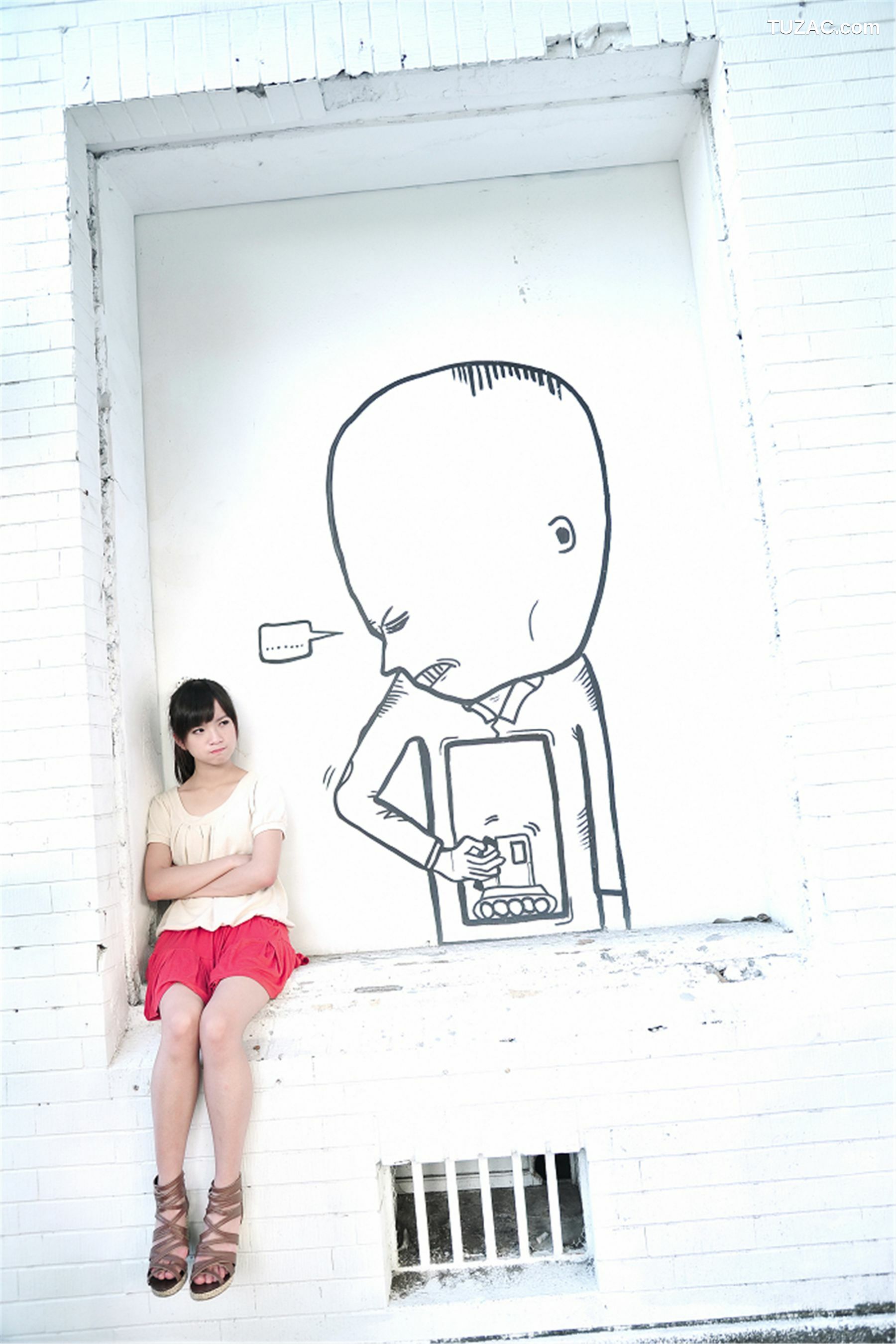 台湾正妹_台湾美少女小敬(虞成敬)《逸仙公园外拍》写真集