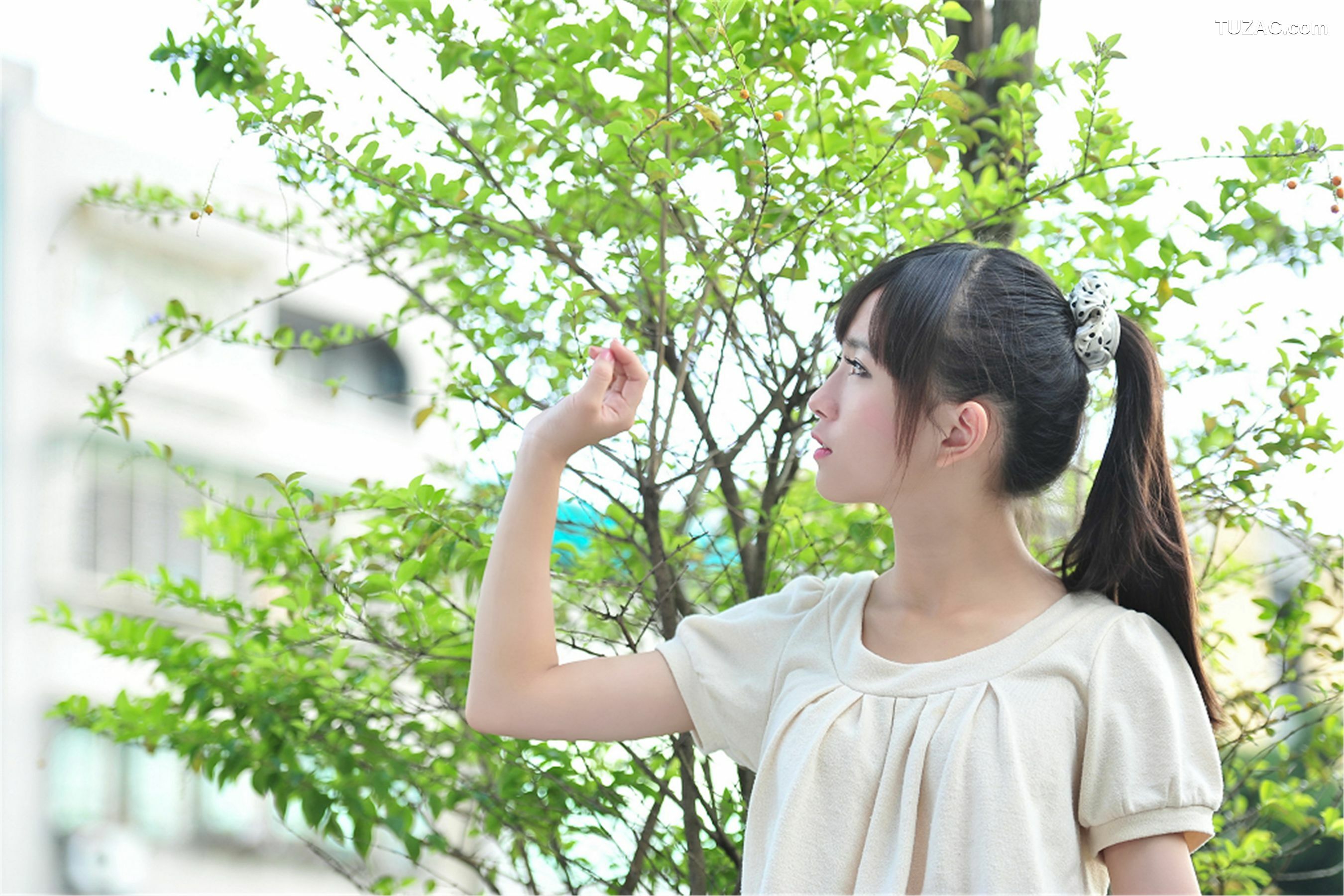 台湾正妹_台湾美少女小敬(虞成敬)《逸仙公园外拍》写真集