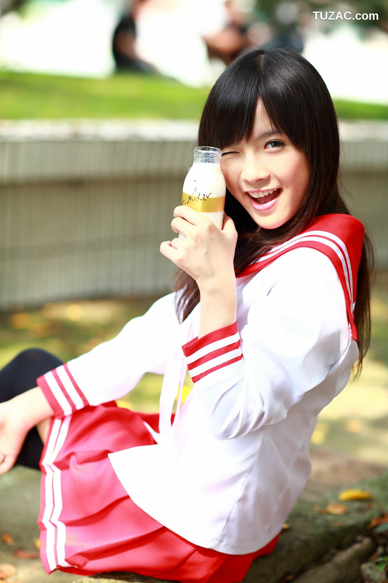 台湾正妹_台湾美少女小敬/虞成敬《4套小清新外拍图片》写真合集