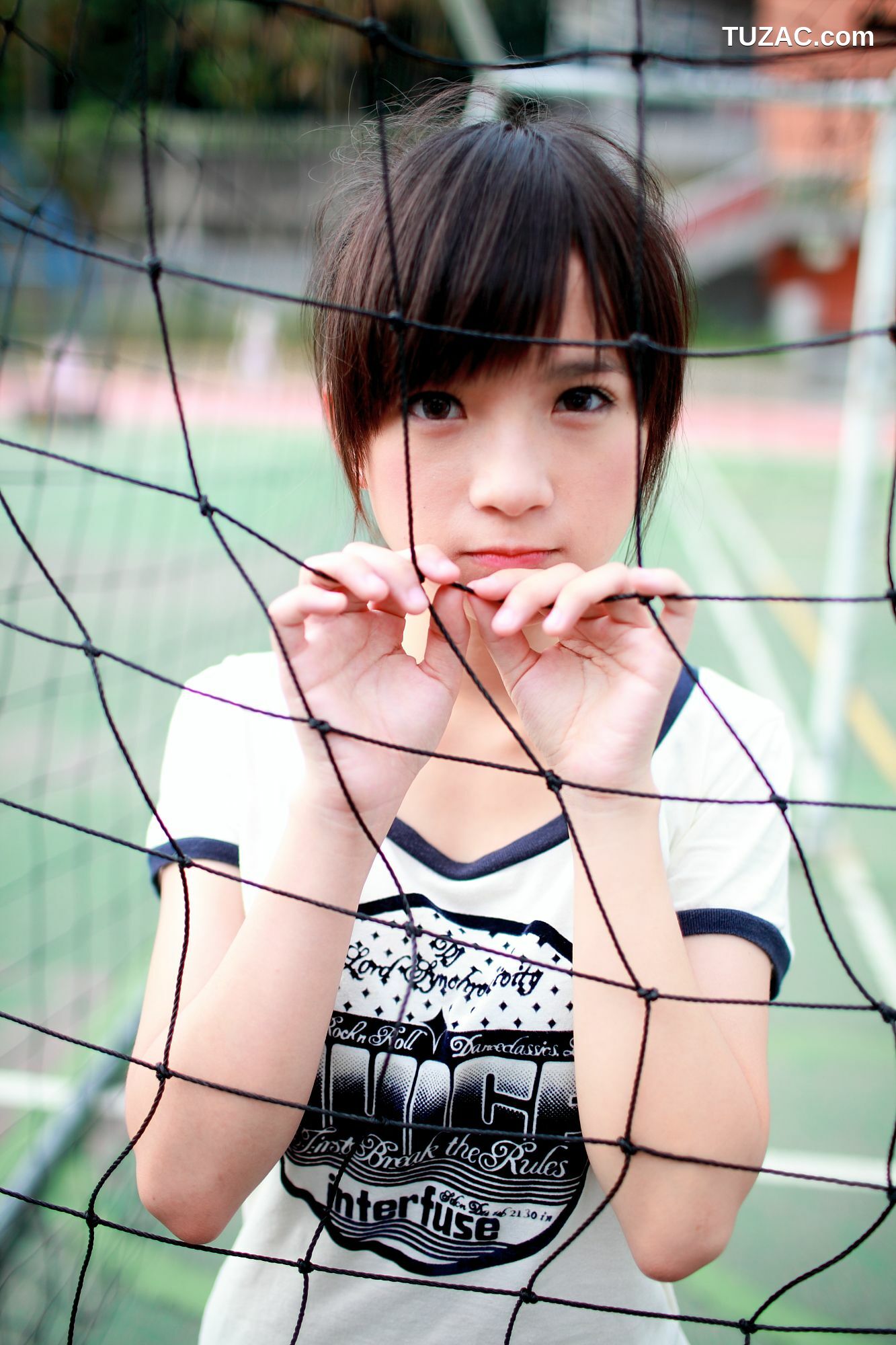 台湾正妹_台湾美少女小敬/虞成敬《4套小清新外拍图片》写真合集