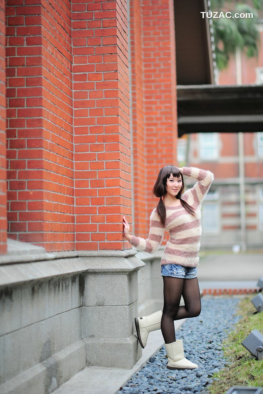 台湾正妹_台湾黑丝芭比娃娃美女外拍写真集