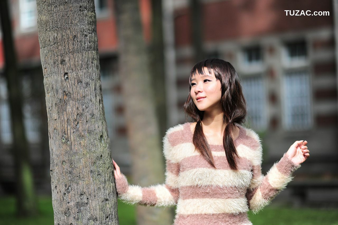 台湾正妹_台湾黑丝芭比娃娃美女外拍写真集